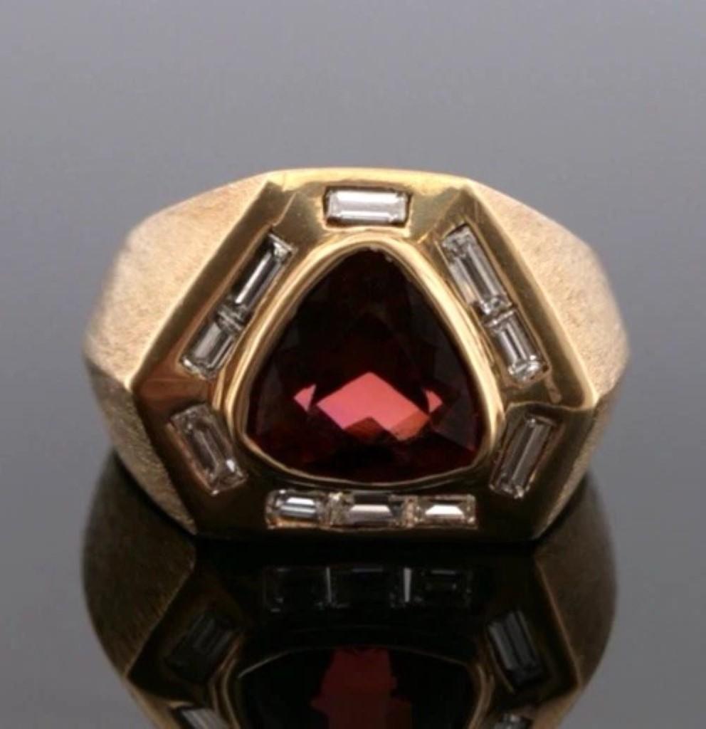 Contemporain Bague homme en or jaune 14K personnalisée 23,39 grammes Topaze Whiskey et diamant Taille 12,5 en vente