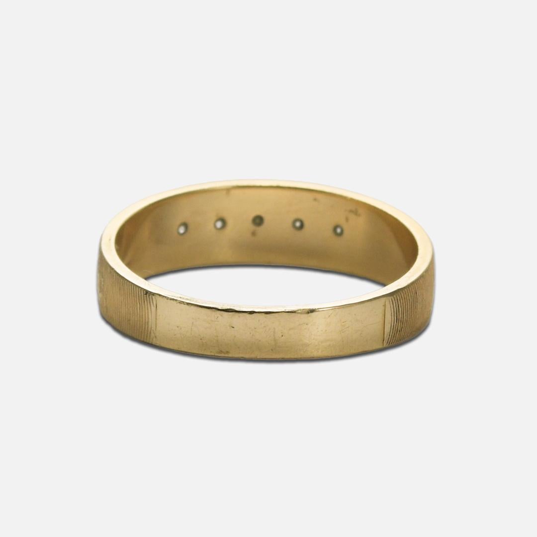 Round Cut 14K Yellow Gold Men's Diamond Band with Curved Brush Finish 0.10ct