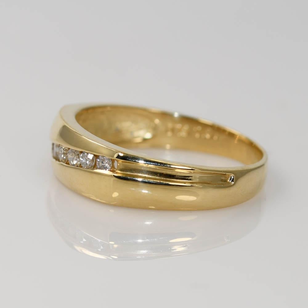 Jonc en or jaune 14K pour homme avec diamant 0.30ct en vente 1