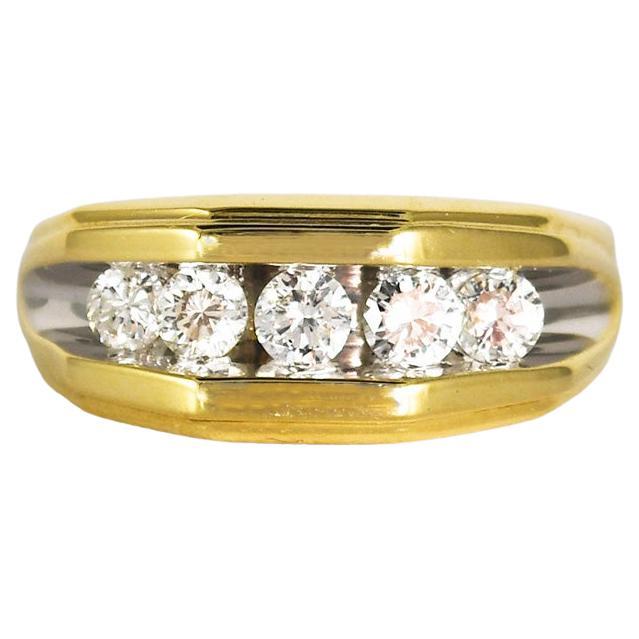 Alliance pour hommes en or jaune 14 carats avec diamants 0,65 carat en vente
