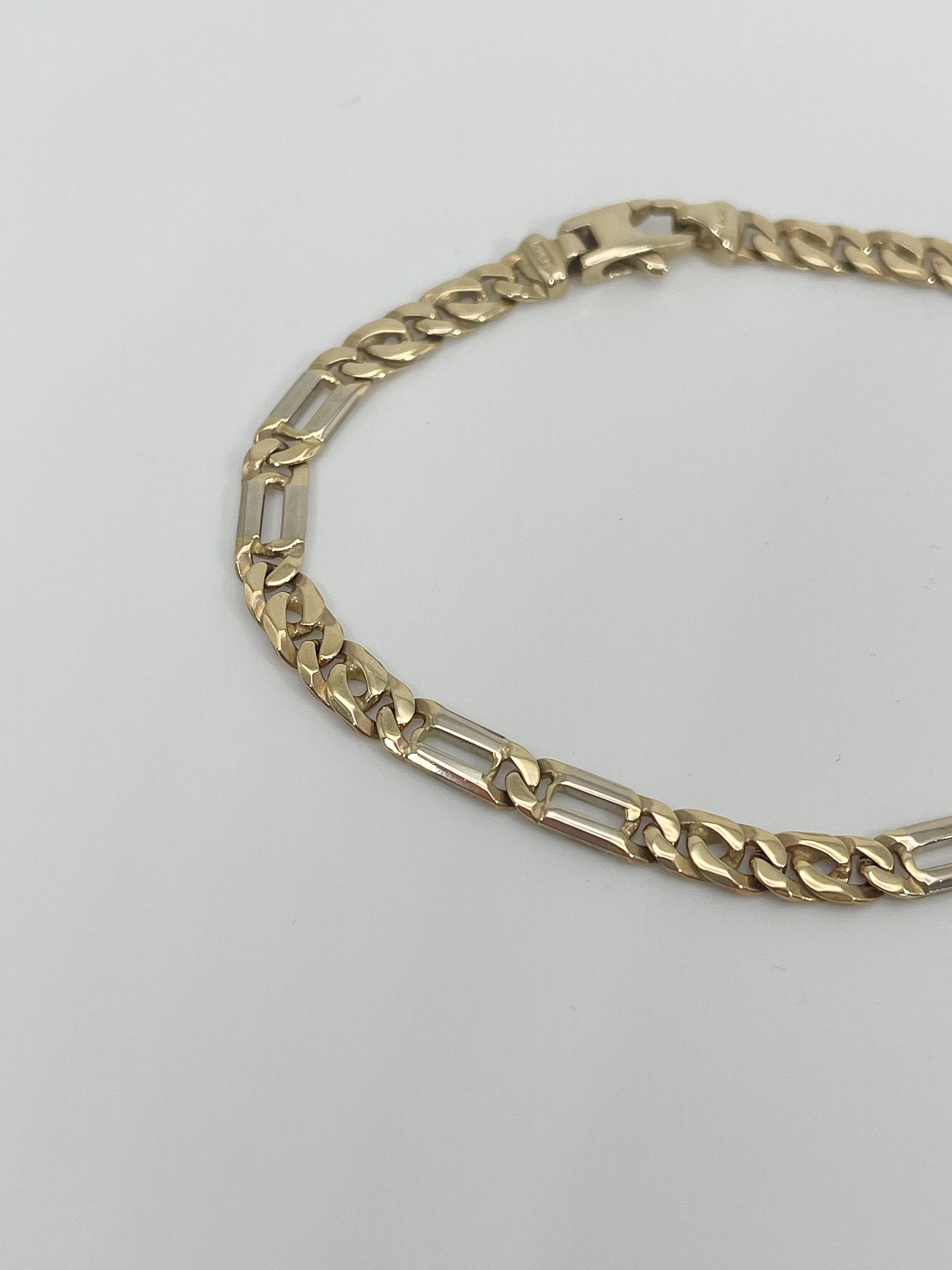 14K Yellow Gold Men's Fancy Link Bracelet In Excellent Condition For Sale In Stuart, FL