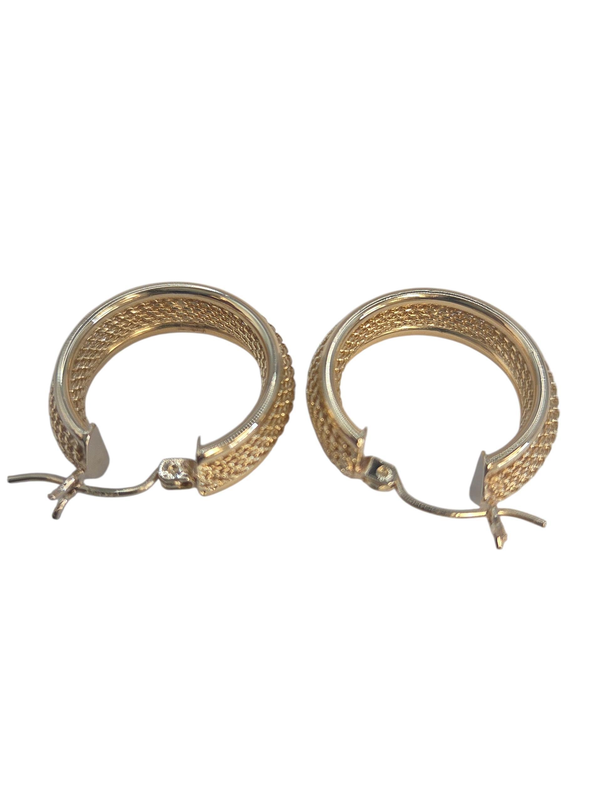 Boucles d'oreilles en or jaune 14K avec design en maille #23547 Pour femmes en vente