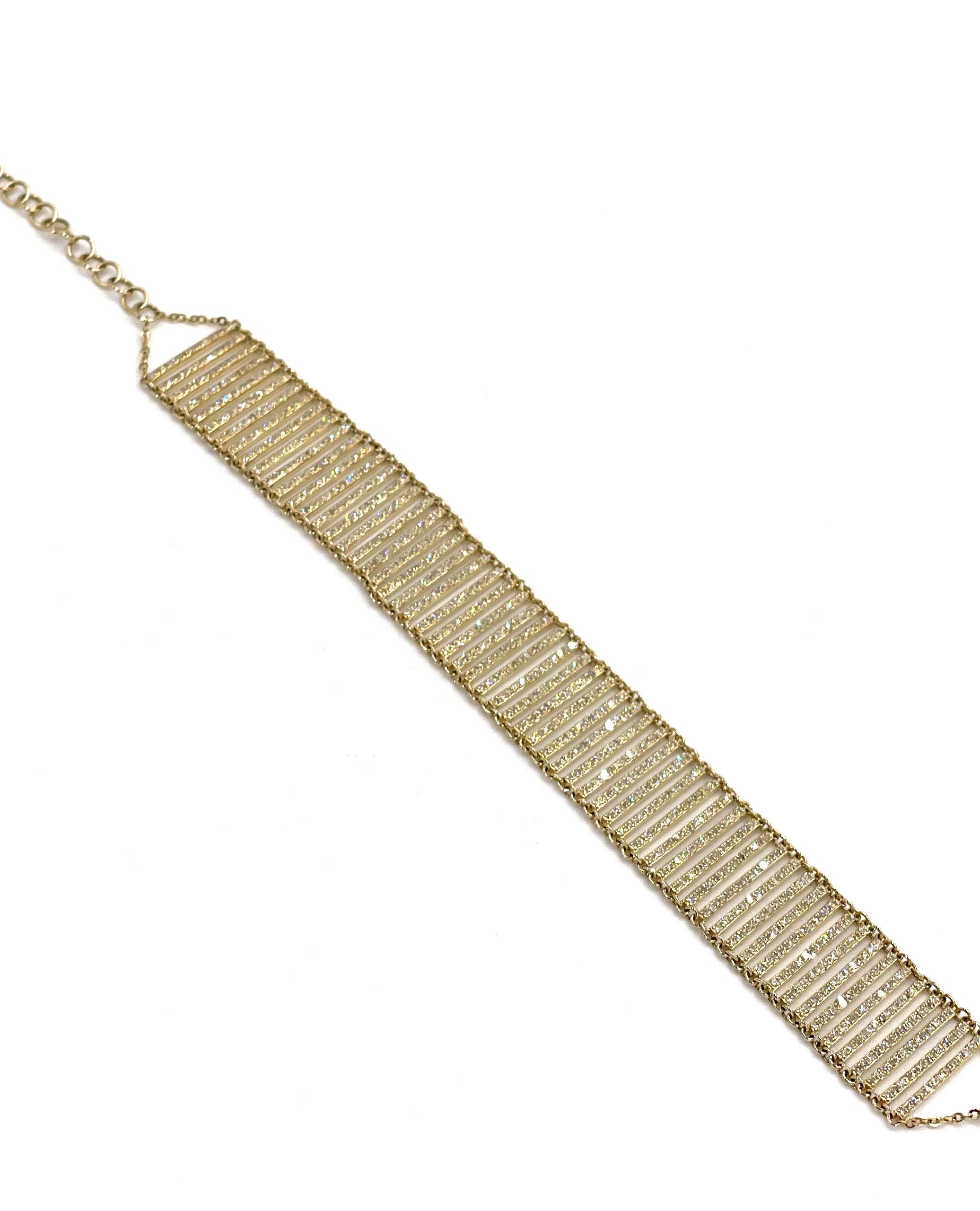 14K yellow gold flexible mesh bracelet with 780 round diamonds 2.21 carats total weight.

* Adjustable length. Can be worn 5.75-7.5 inches long
* Diamonds are H-J color, SI clarity.