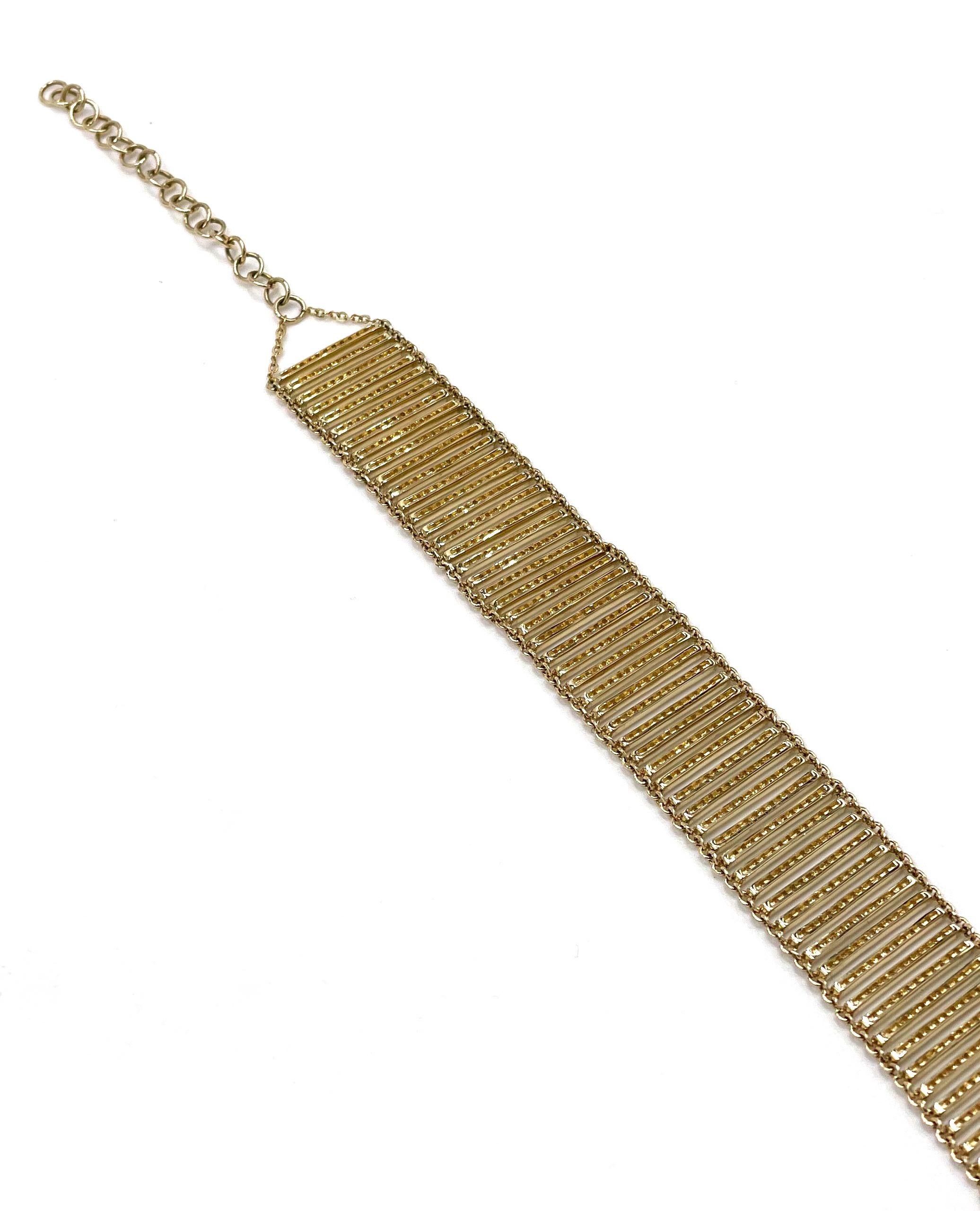 Contemporary 14K Yellow Gold Mesh Flexible Bracelet with Diamonds