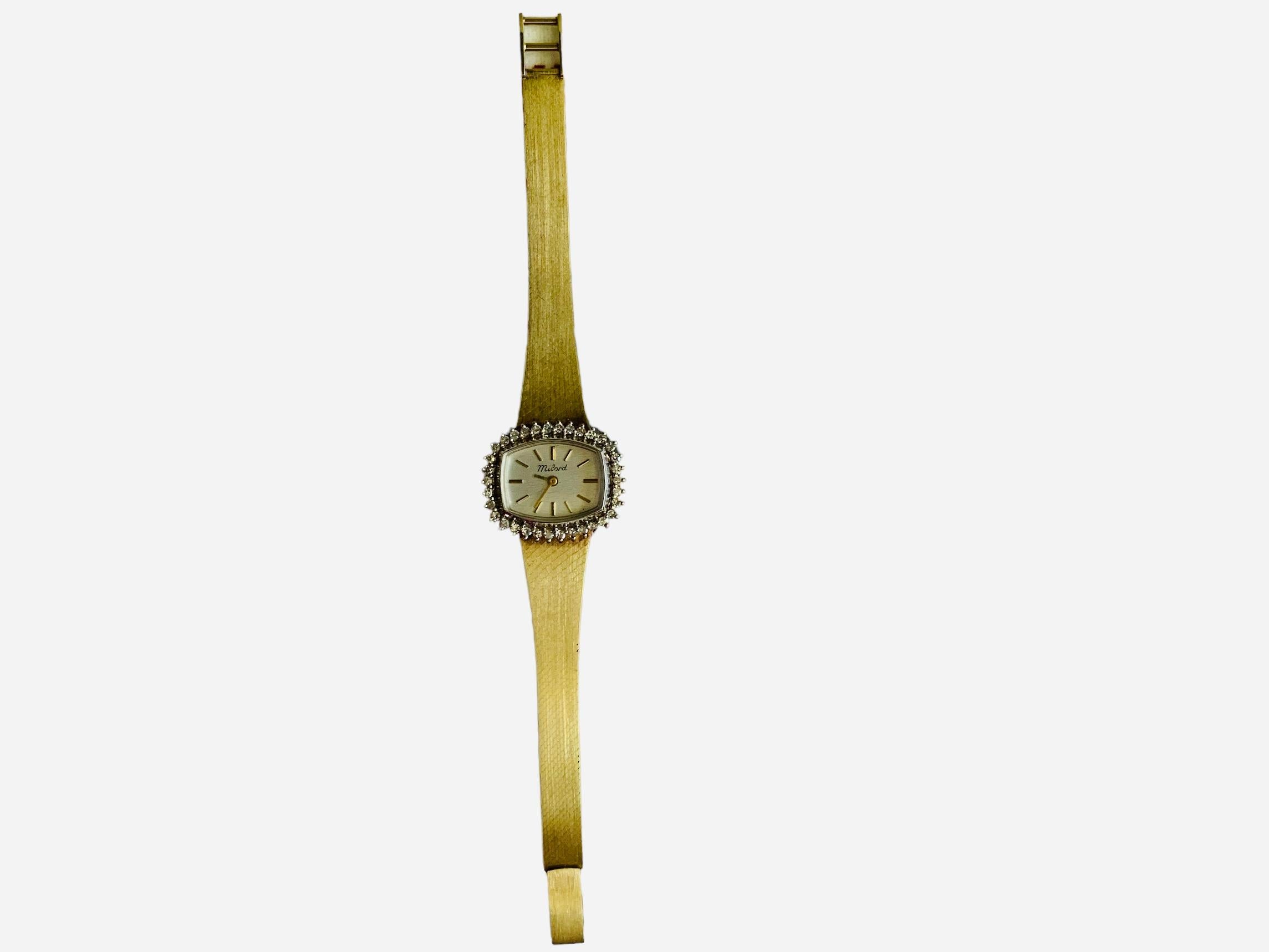 Montre-bracelet pour femmes en or jaune 14K Milord en vente 9