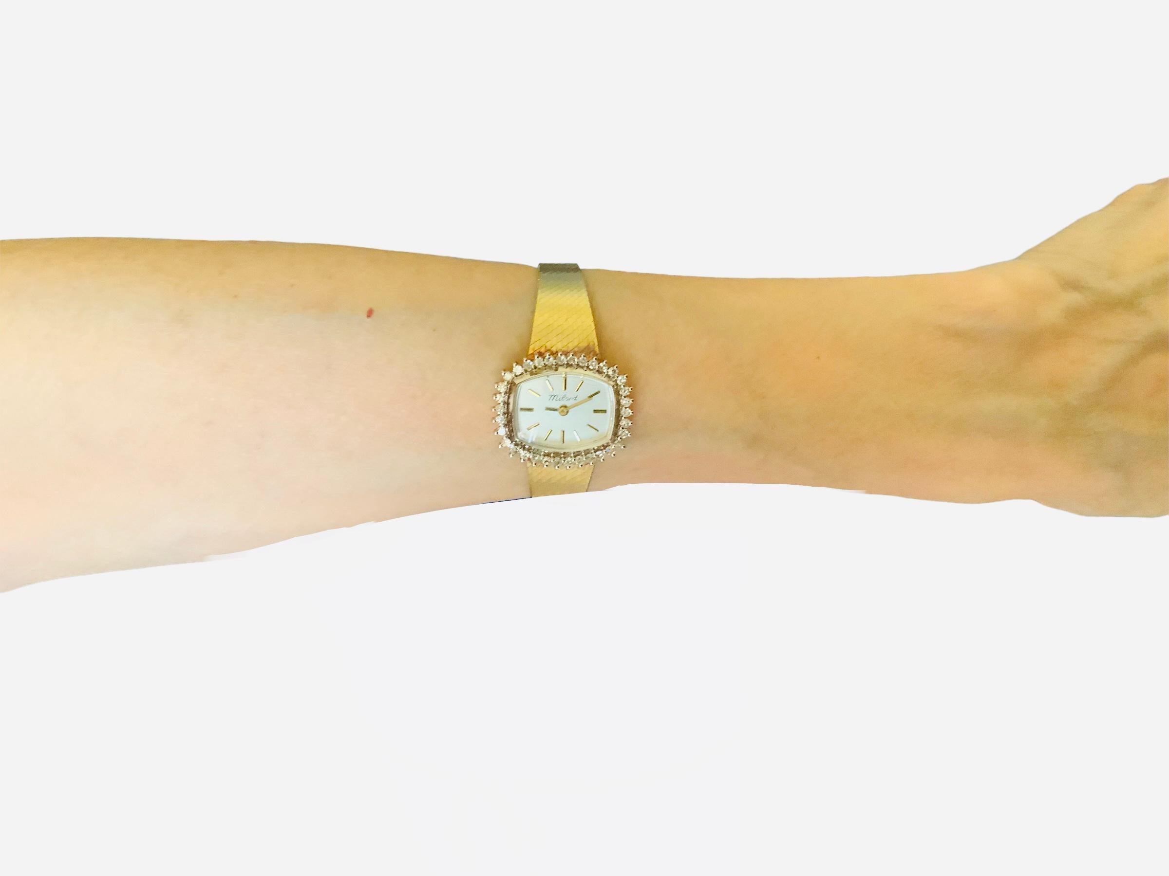 Montre-bracelet pour femmes en or jaune 14K Milord en vente 11