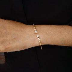 14k Yellow Gold Minimal Graduating SI/H Diamond Bangle Cuff Bracelet for Women