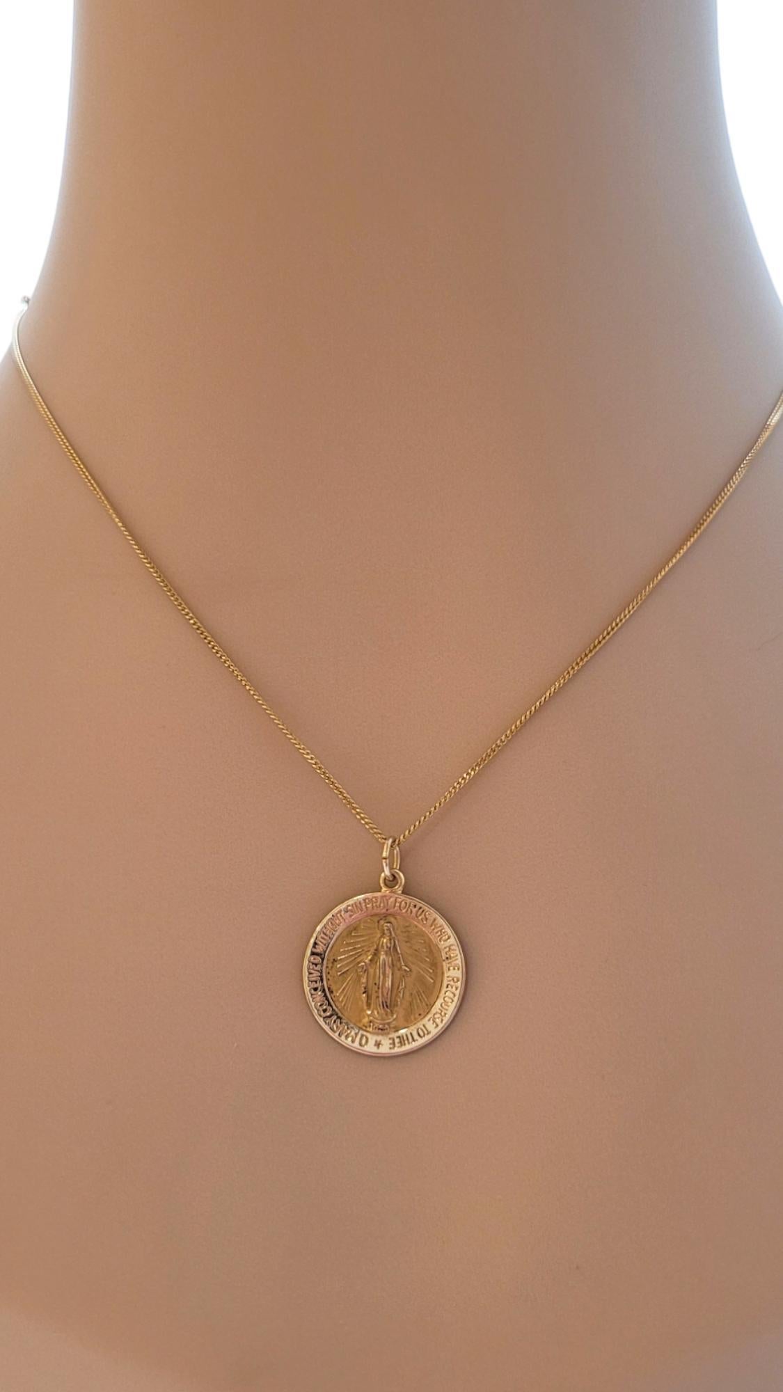 Breloque médaille Miraculous en or jaune 14 carats n° 18433 en vente 3