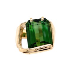 Vintage 14K Yellow Gold Modern Custom Green Tourmaline Ring