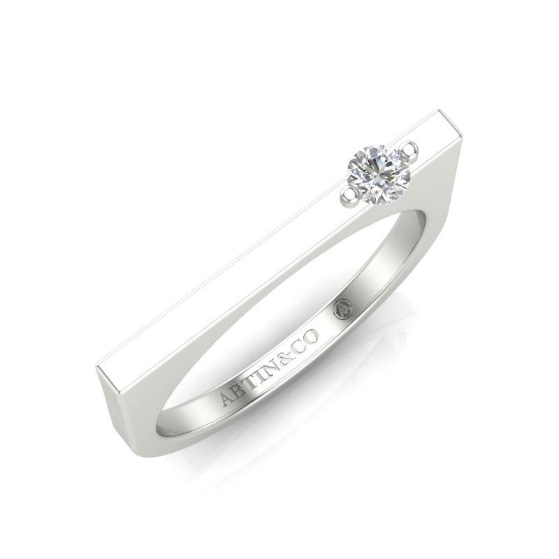 14K Gelbgold Moderner stapelbarer Dainty Bar Single Diamant-Ring Damen im Angebot