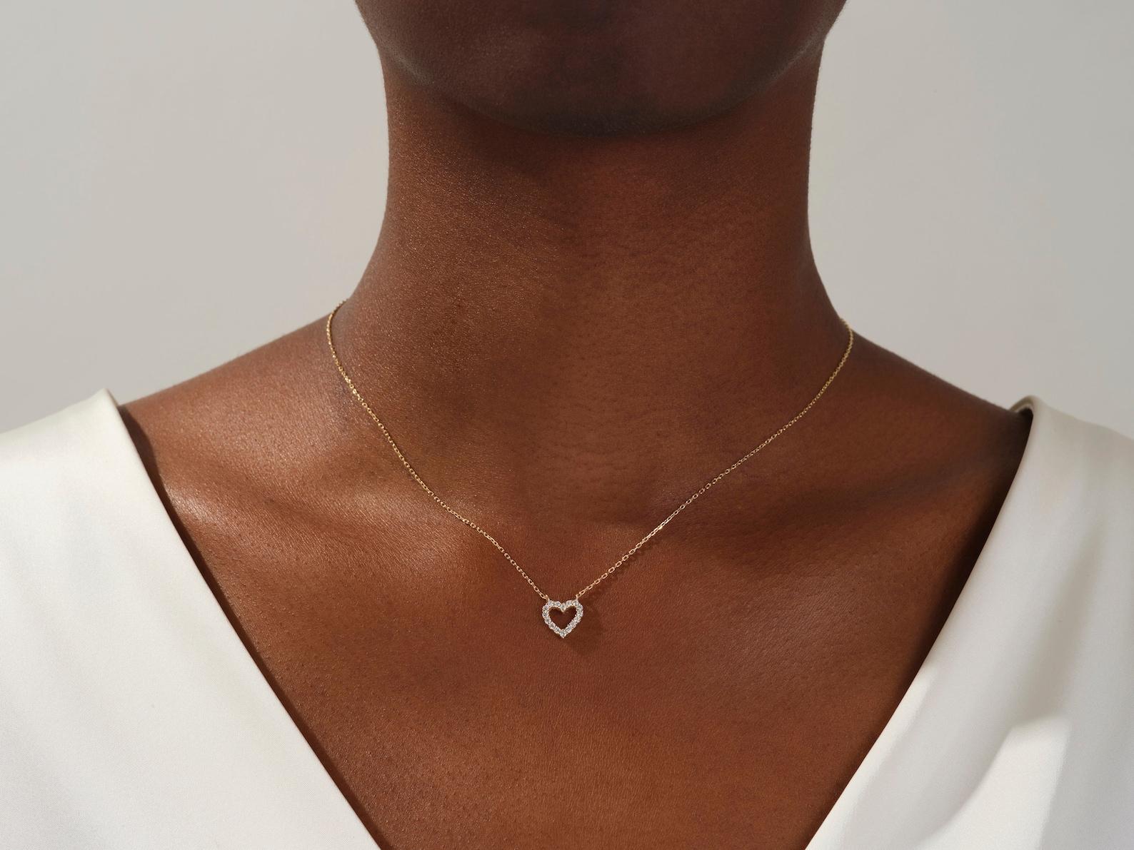 14k yellow gold Moissanite Heart Necklace  Anniversary Gift For Women. For Sale 1