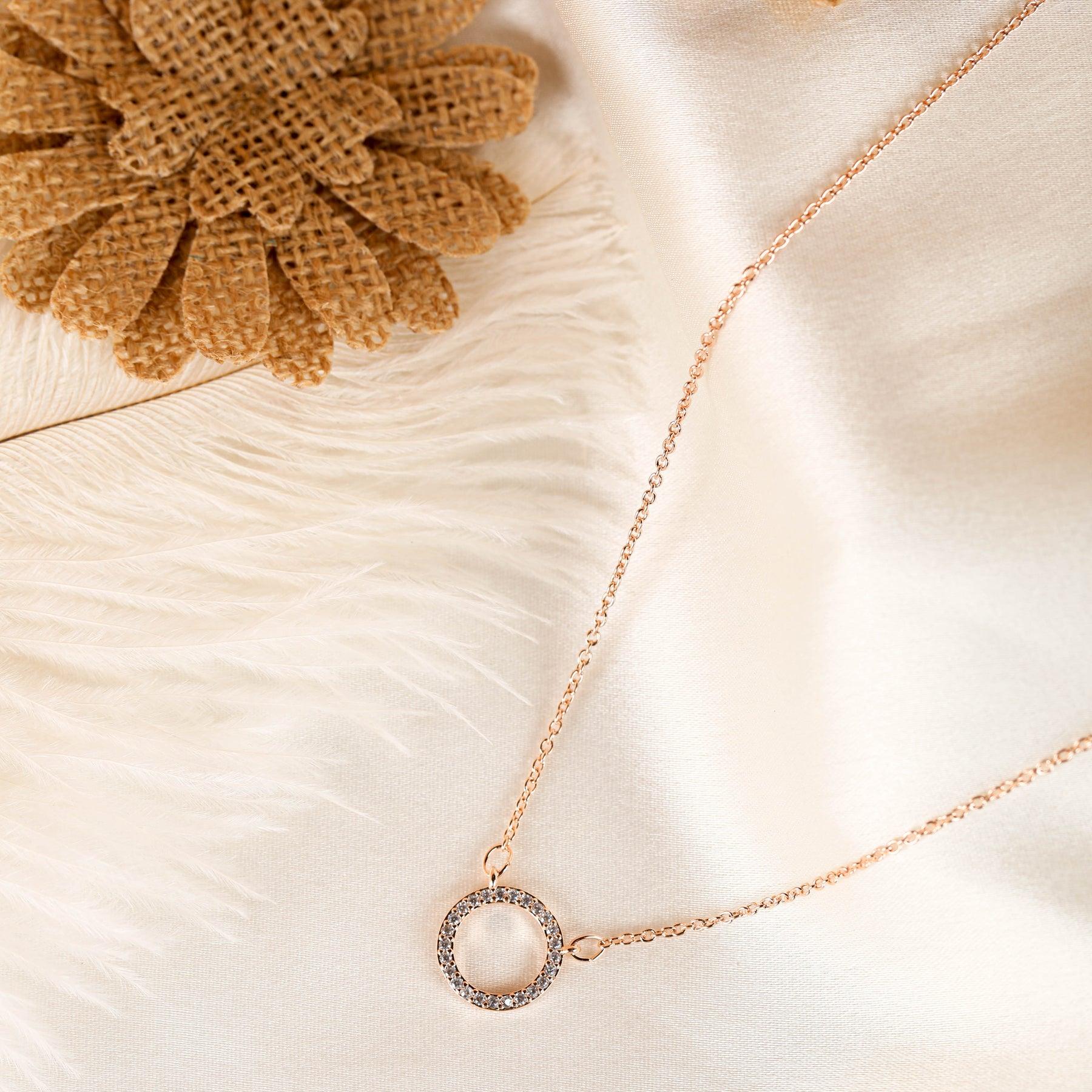 Women's 14k yellow gold Moissanite hollow Necklace  Anniversary Gift For Women. For Sale