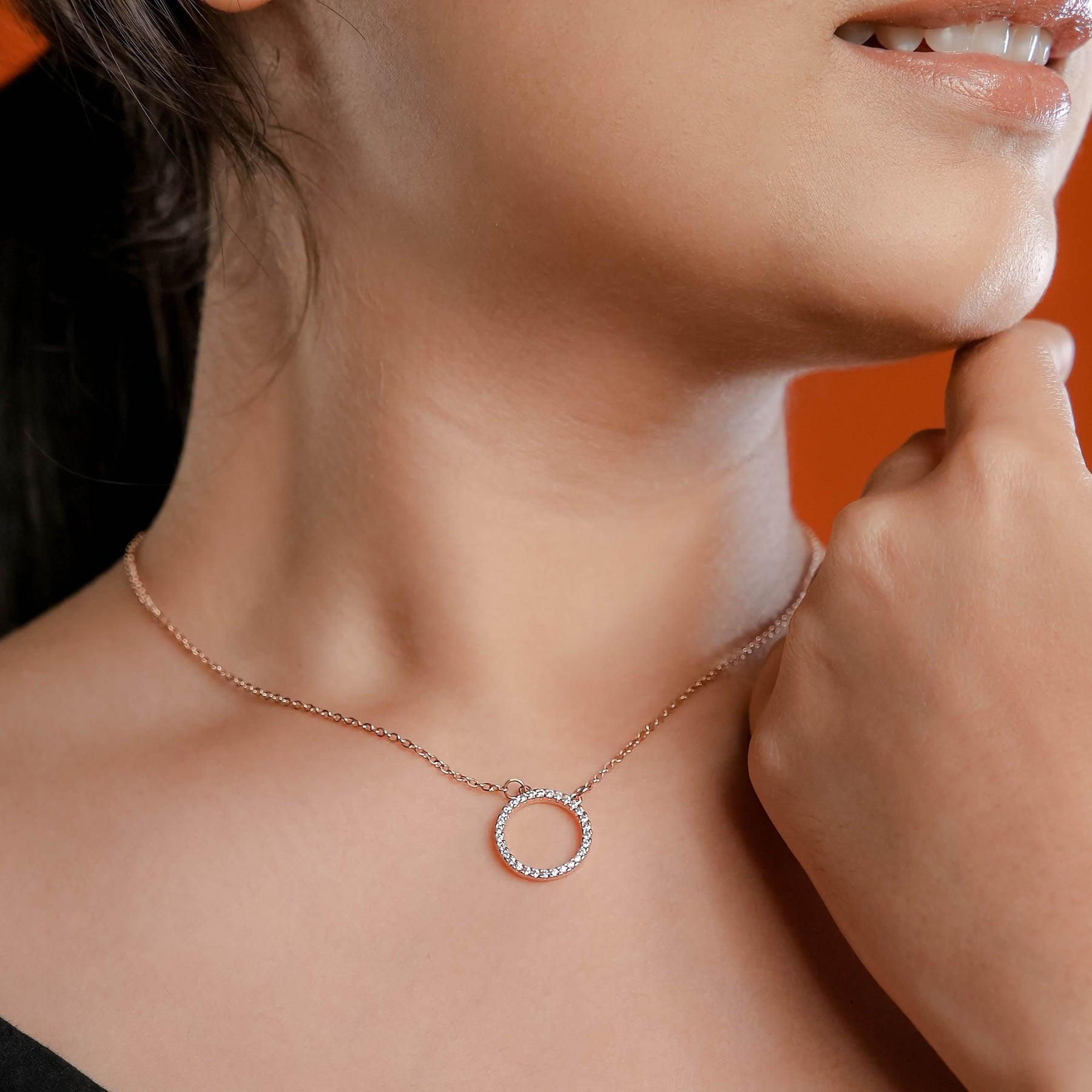 14k yellow gold Moissanite hollow Necklace  Anniversary Gift For Women. For Sale 1