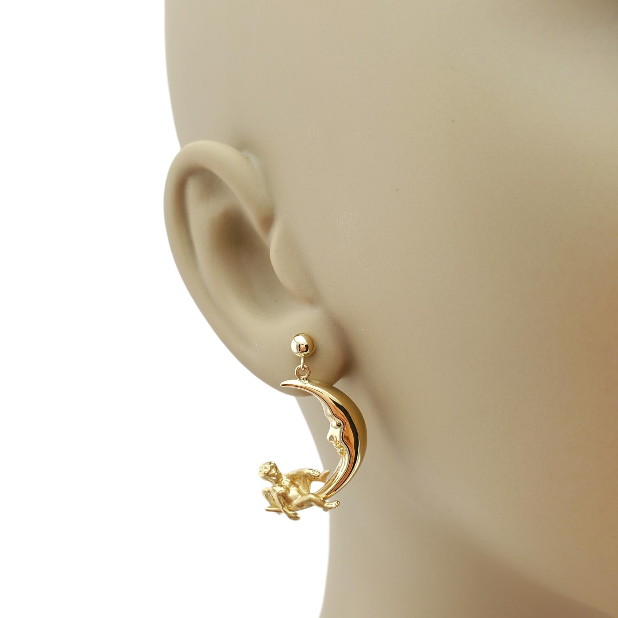 14K Gelbgold Mond-Engel-Ohrringe im Zustand „Gut“ in Washington Depot, CT