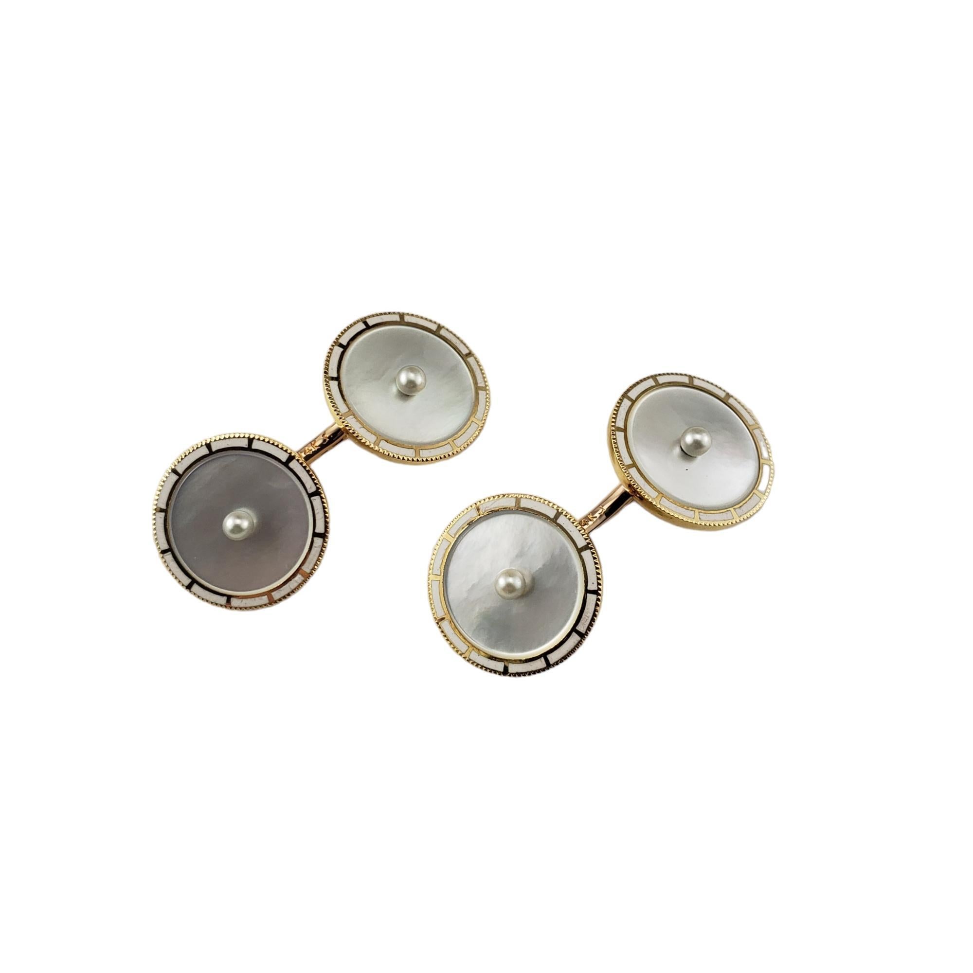 Vintage 14K Yellow Gold Mother of Pearl Cufflinks-

These elegant mother of pearl cufflinks each feature one white pearl set in beautifully detailed 14K yellow gold.

Size: 30 mm x 14 mm

Stamped: 14K

Weight: 5.0 dwt./ 7.8 gr.

Very good condition,