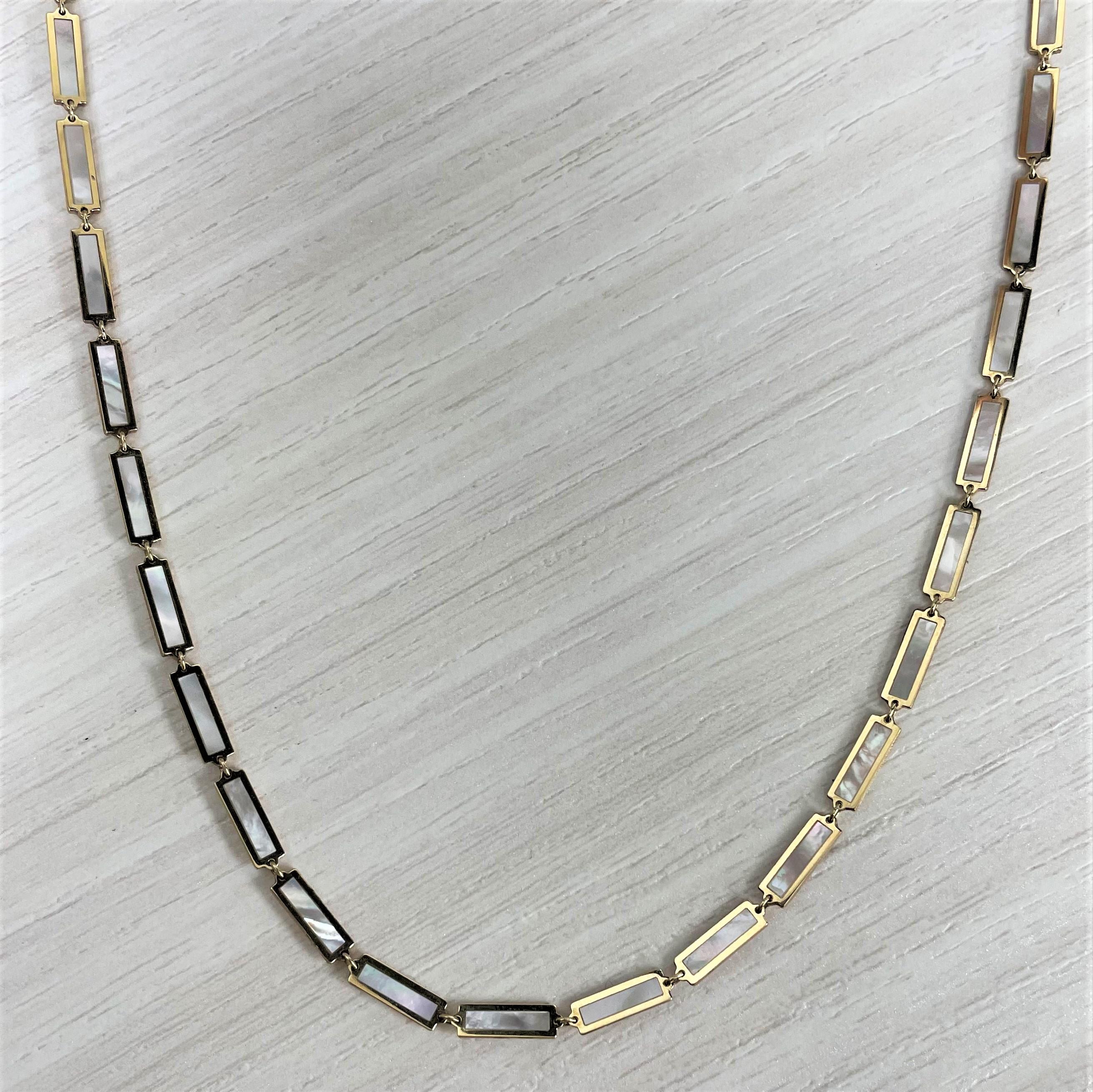 Contemporary 14k Yellow Gold & Mother of Pearl Station Bar Necklace For Sale