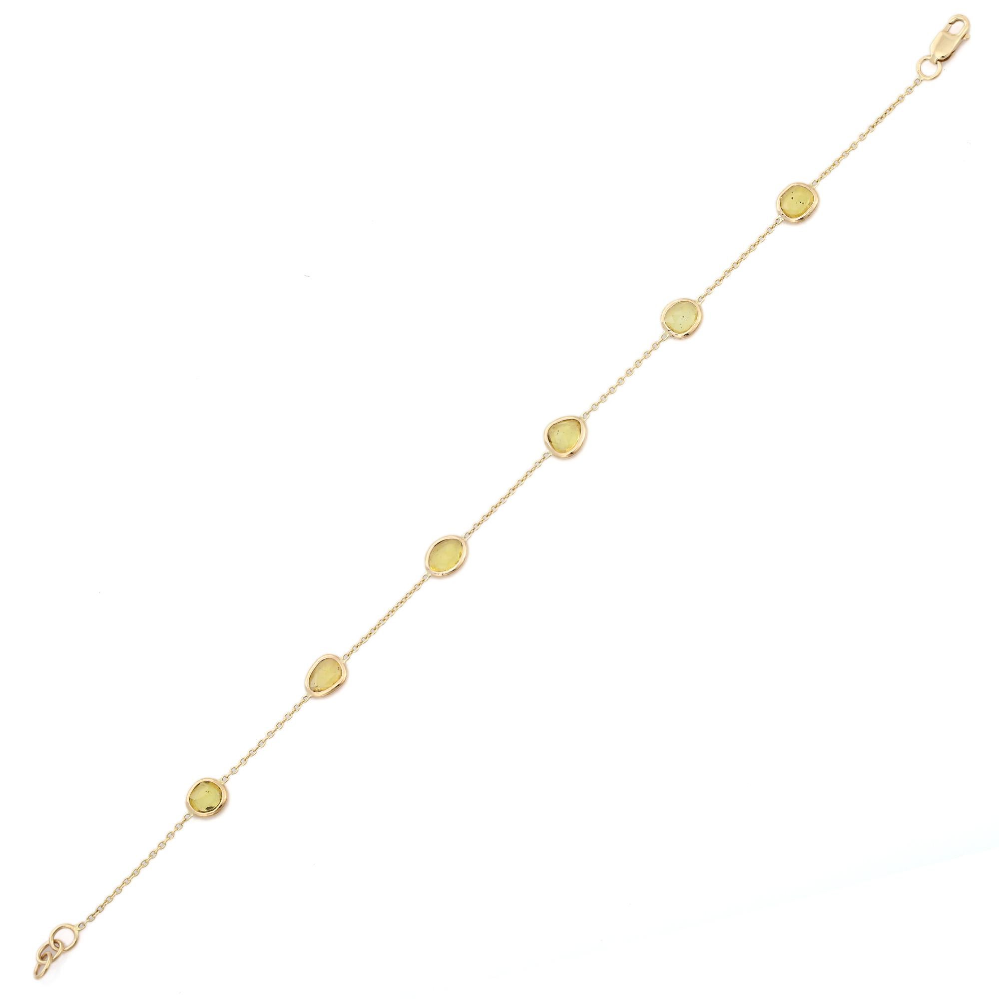 Modernist 14k Yellow Gold Mounted Delicate Yellow Sapphire Stacking Chain Bracelet For Sale