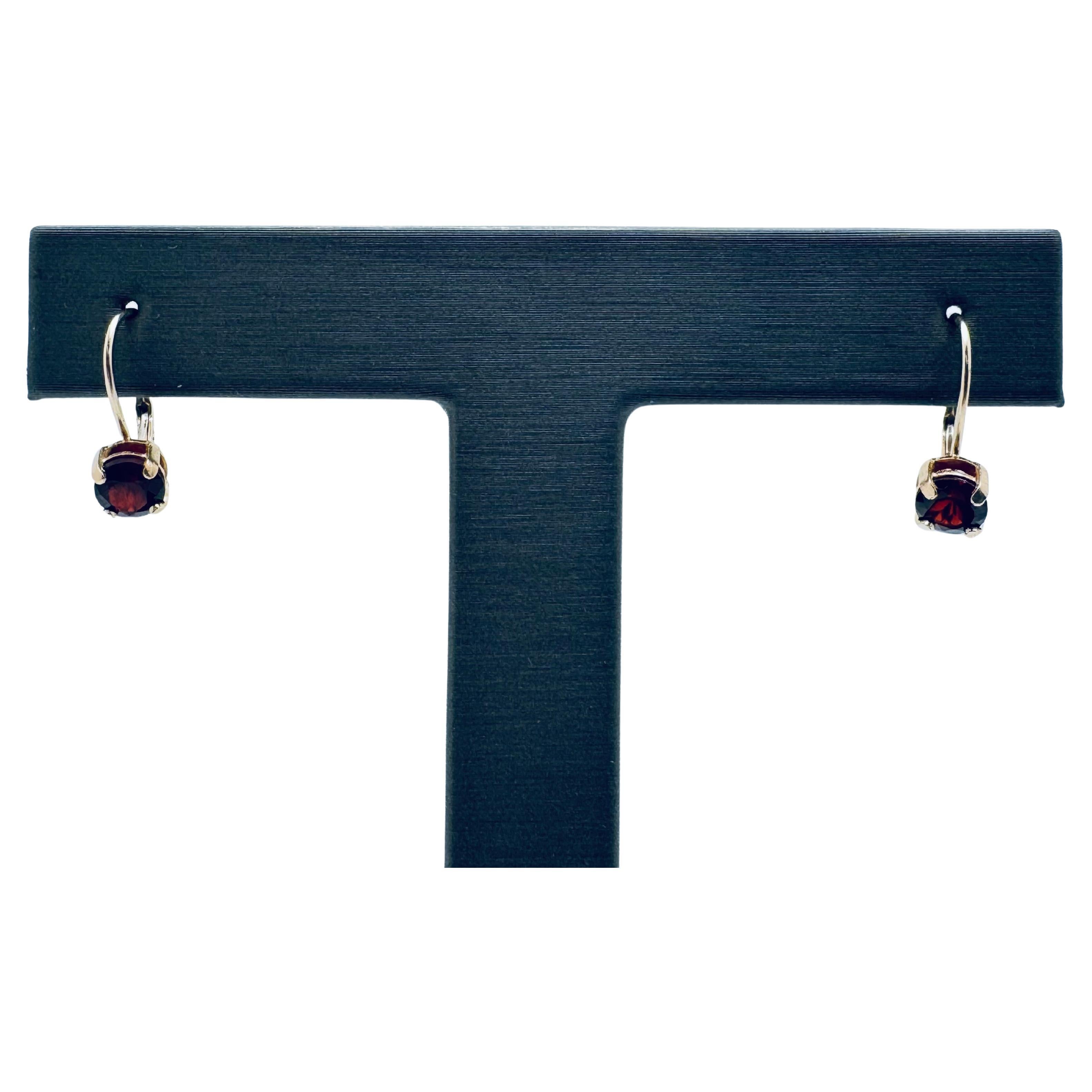 Orecchini a cerchio in oro giallo 14K con granato del Mozambico in vendita