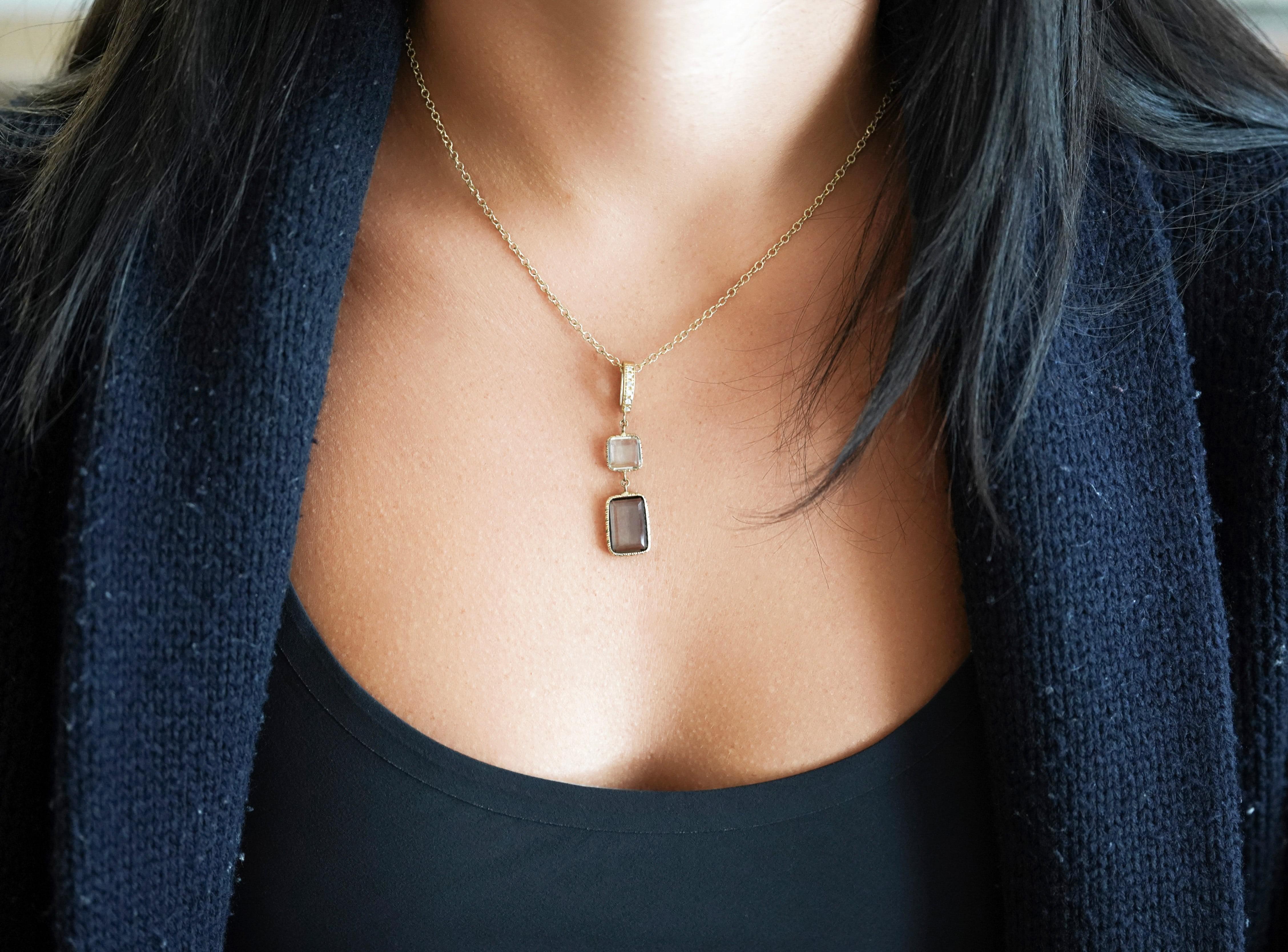 Collana a due pietre in oro giallo 14K con più gemme e diamanti - Made in Italy In condizioni Nuovo in vendita a Miami, FL