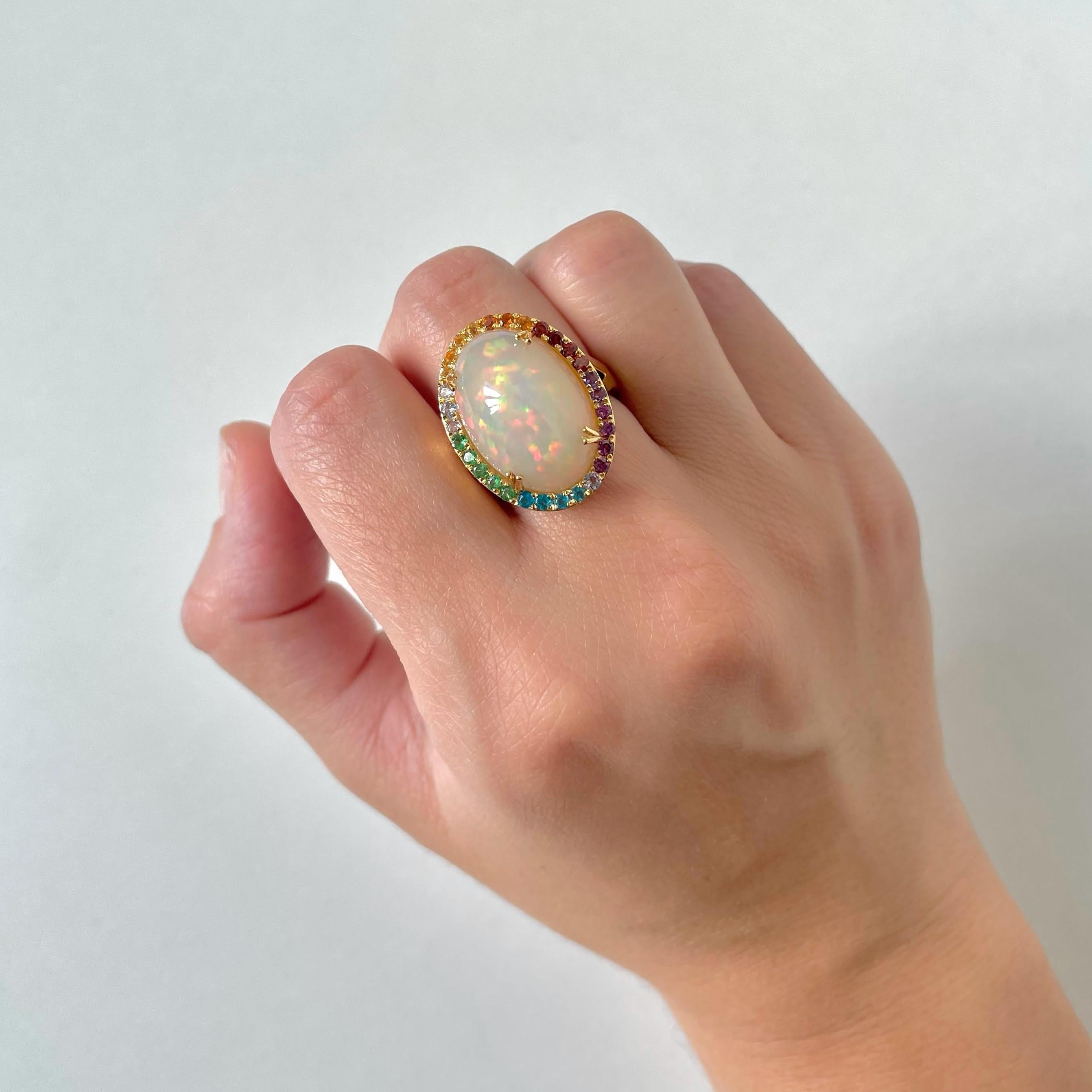 14K Yellow Gold Multi Gemstone Opal Ring In New Condition In New York, NY
