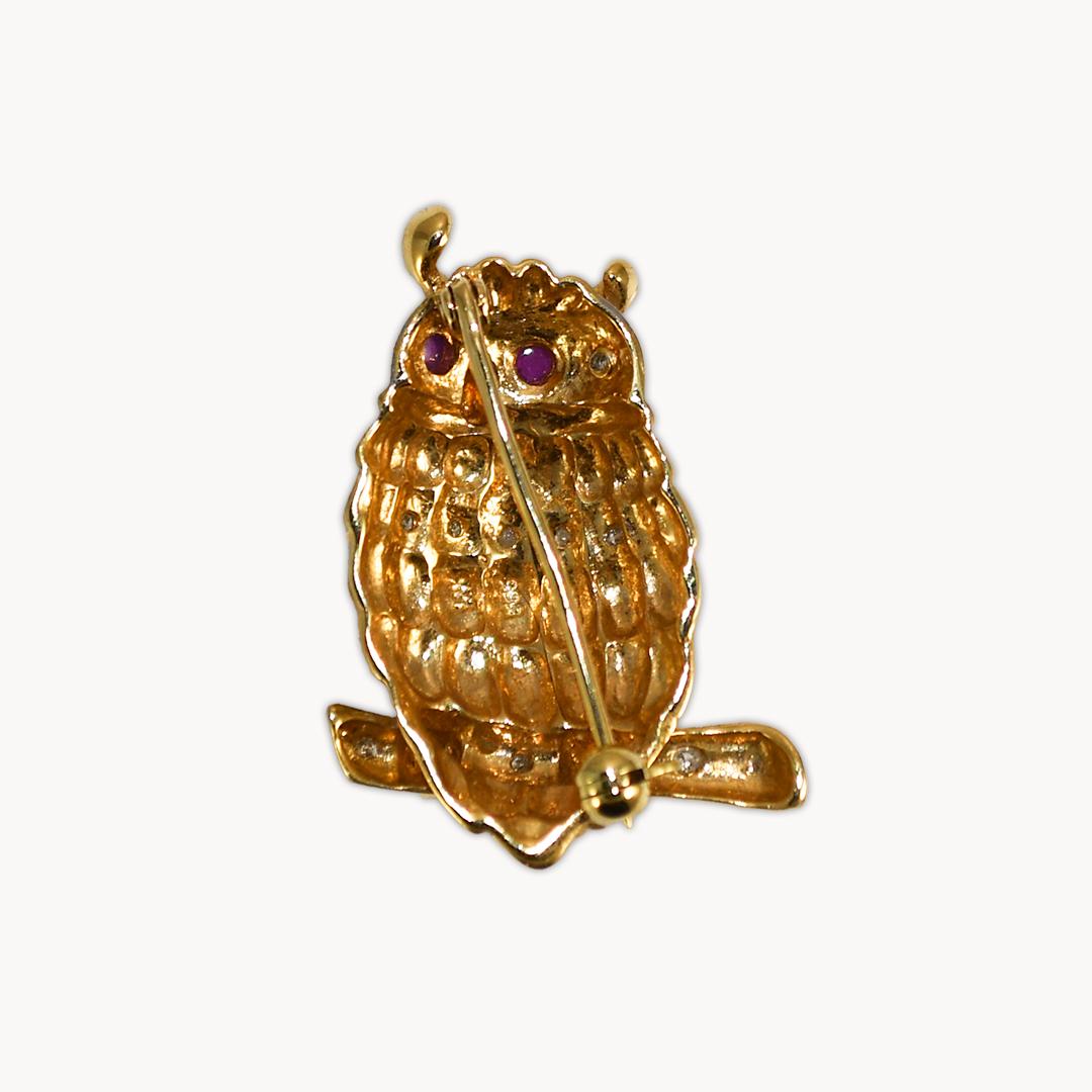 14k Yellow Gold Multi-Stone owl brooch.
Stamped 14k.
Weighs 5.8 grams.