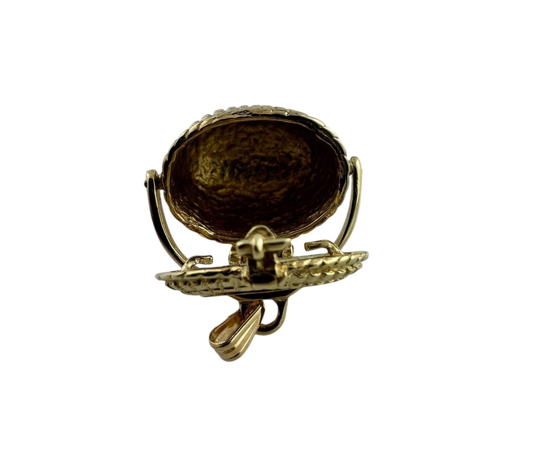 Contemporary 14K Yellow Gold Nantucket Basket Charm Pendant #19704