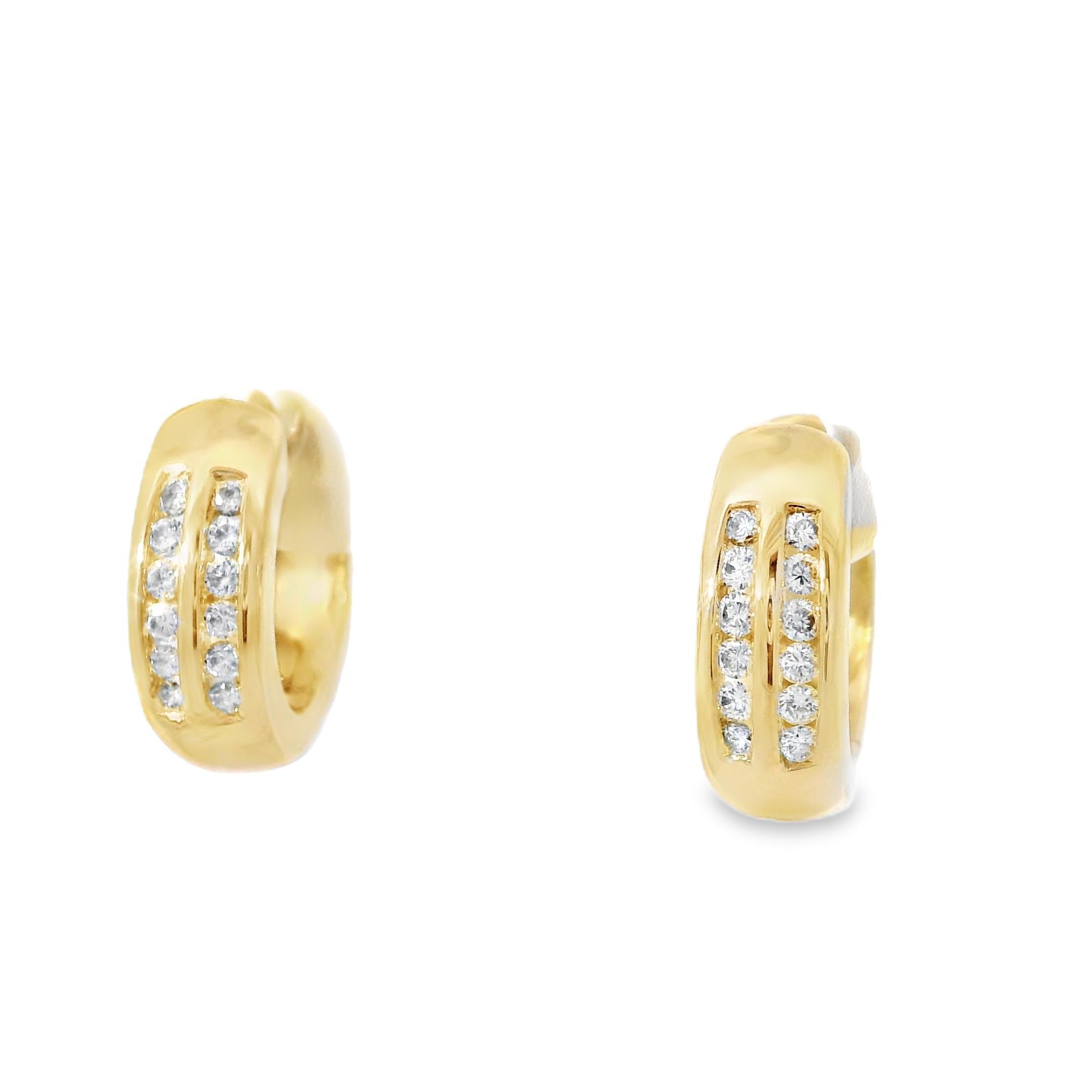 14k Yellow Gold Natural 0.15 Carat Diamond 2-Row Huggie Earrings In Excellent Condition For Sale In Boca Raton, FL