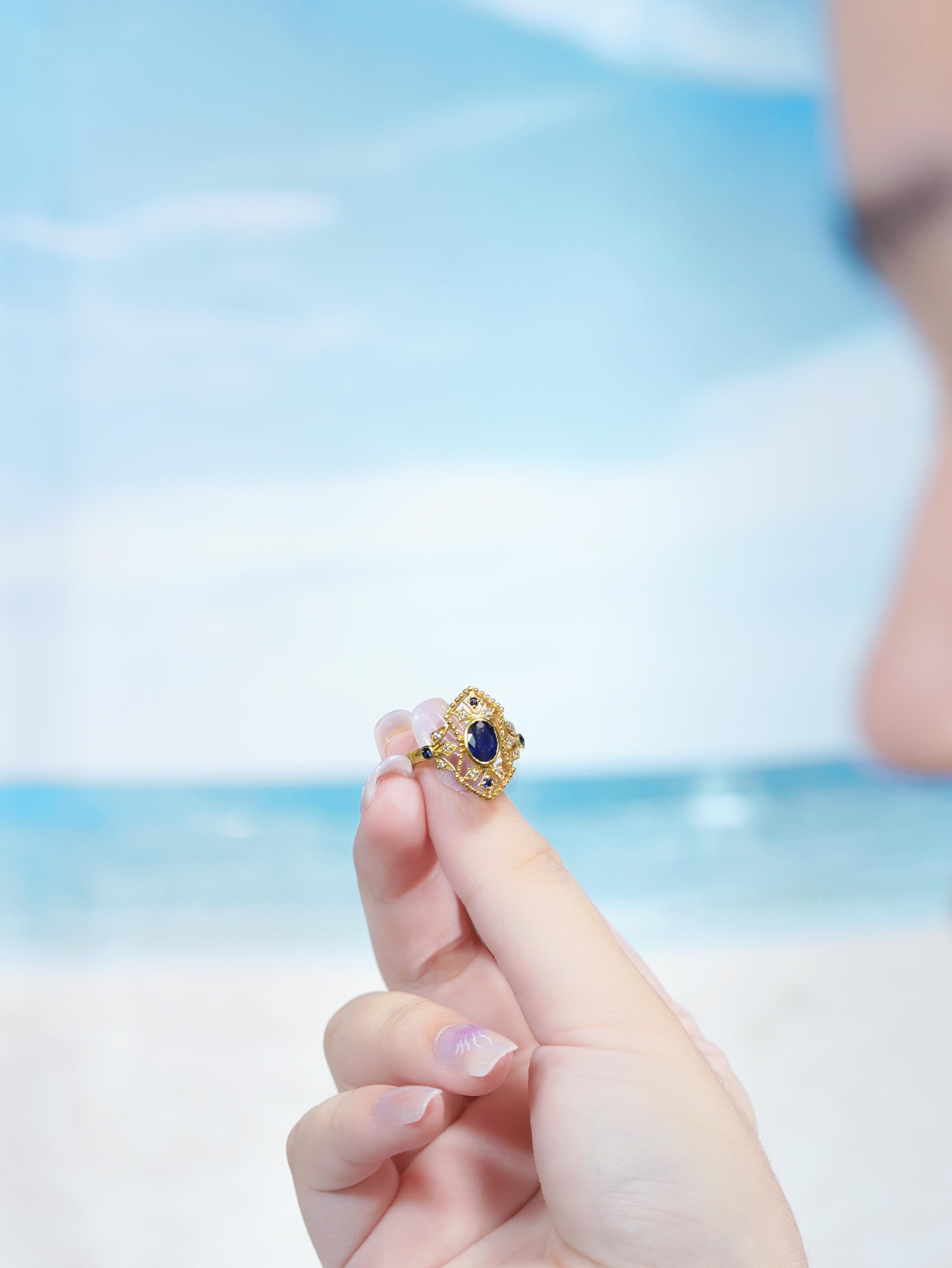Bague de cocktail en or jaune 14K, saphir bleu naturel et diamant, style vintage en vente 2