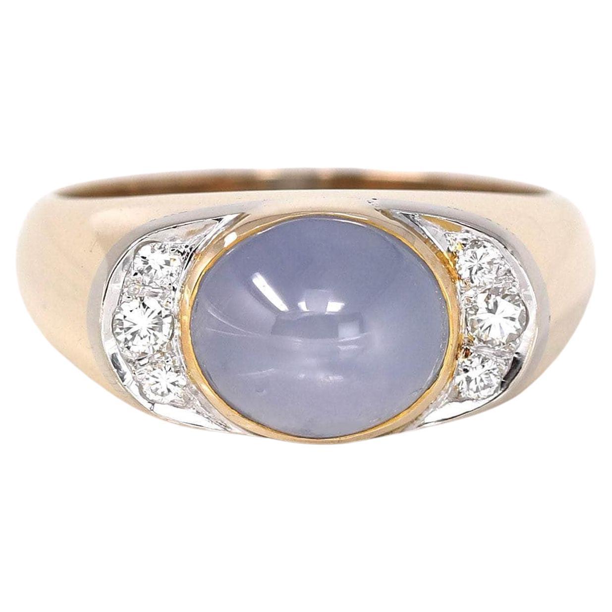 14k Yellow Gold Natural Blue Sapphire Men's Ring with Diamonds For Sale