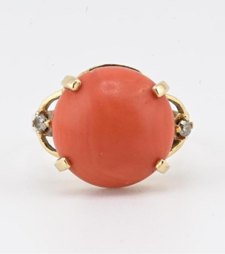 14K Gelbgold Natürliche Koralle & Diamant Ring 5,89g Grö�ße 6,5 Koralle 14mm im Zustand „Gut“ im Angebot in Media, PA