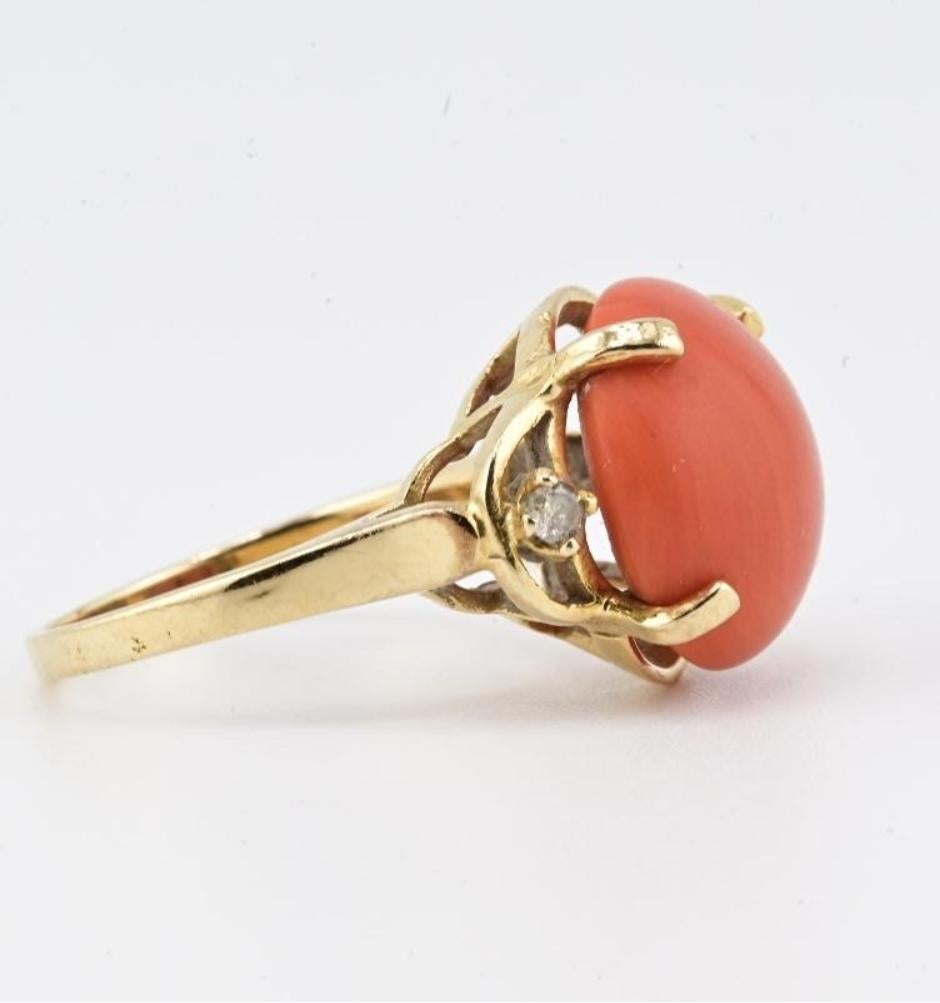 14K Gelbgold Natürliche Koralle & Diamant Ring 5,89g Größe 6,5 Koralle 14mm im Angebot 2