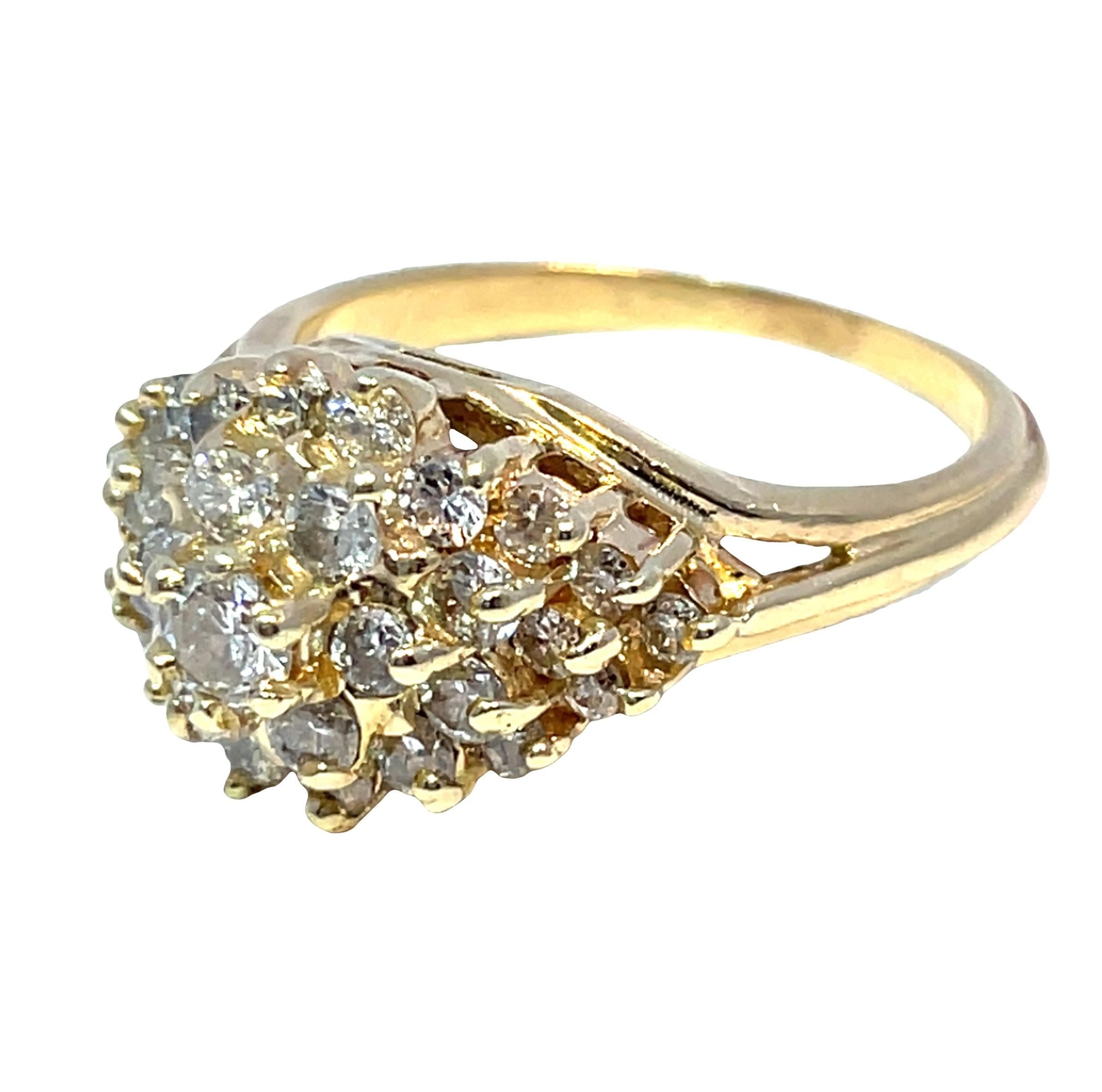 14K Gelbgold Natürlicher Diamant Cluster Ring (Moderne) im Angebot
