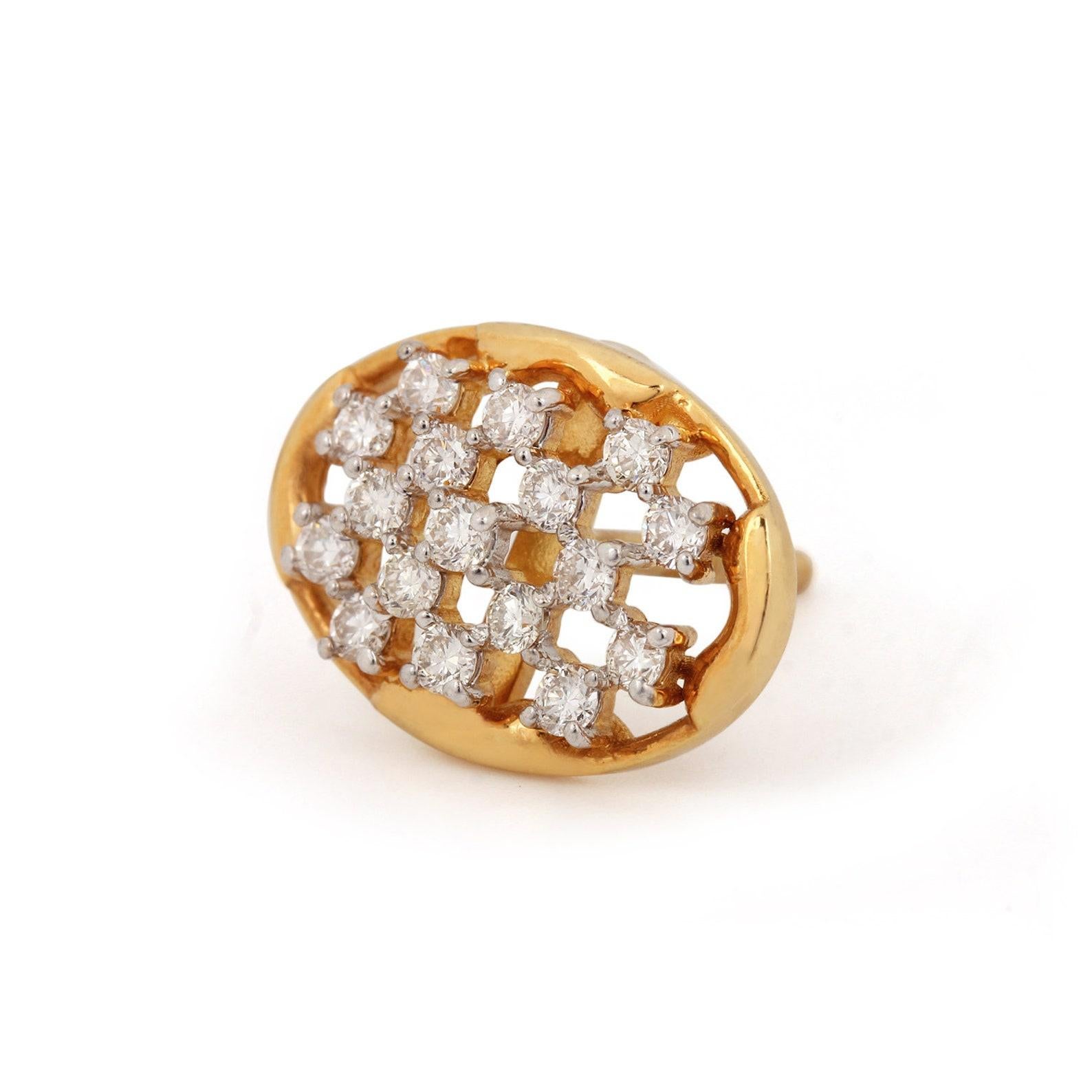 Taglio rotondo Orecchino elegante con diamante naturale in oro giallo 14k per un regalo di anniversario in vendita