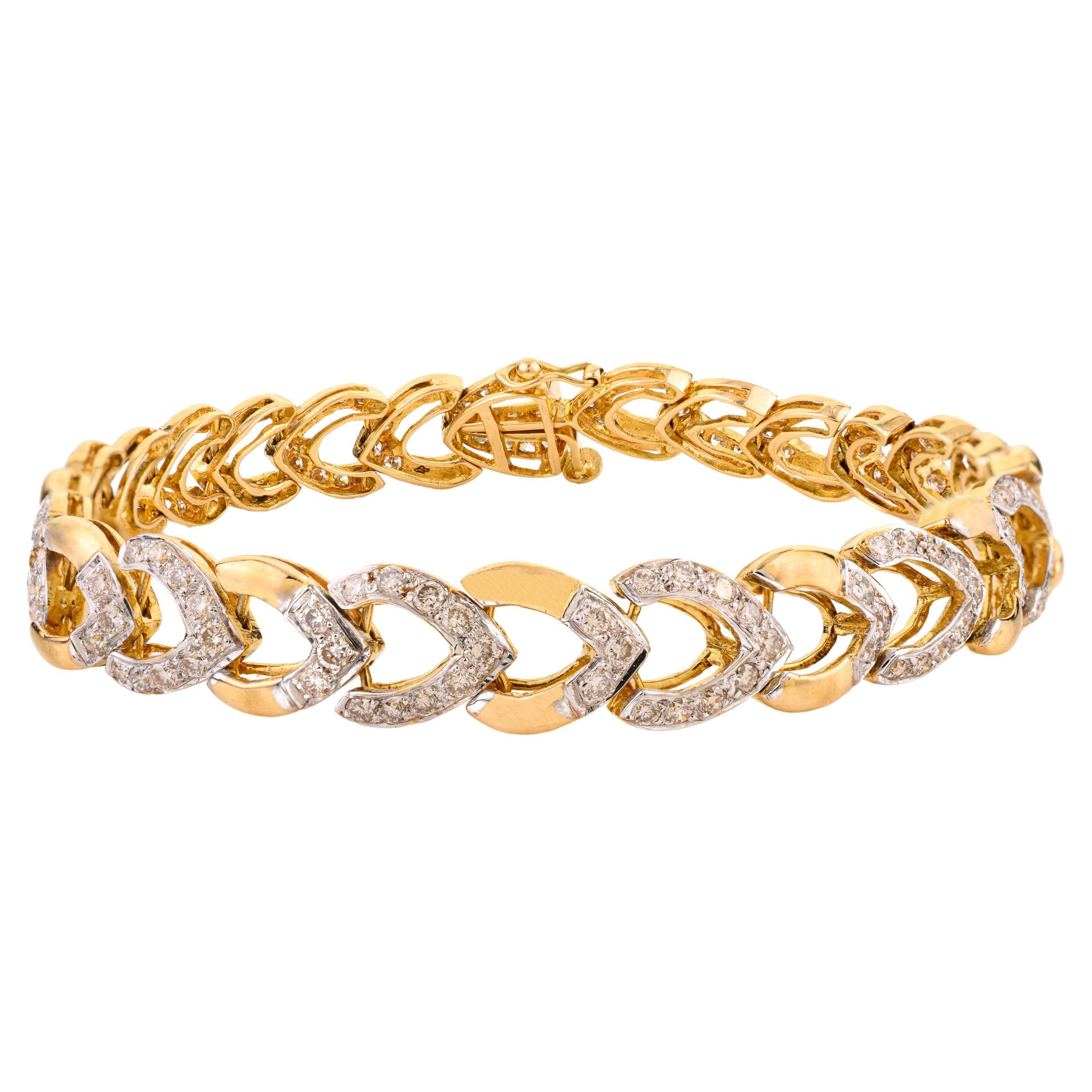 14K Yellow Gold Natural Diamond Link Bracelet Two-Tone Chevron Design For Sale