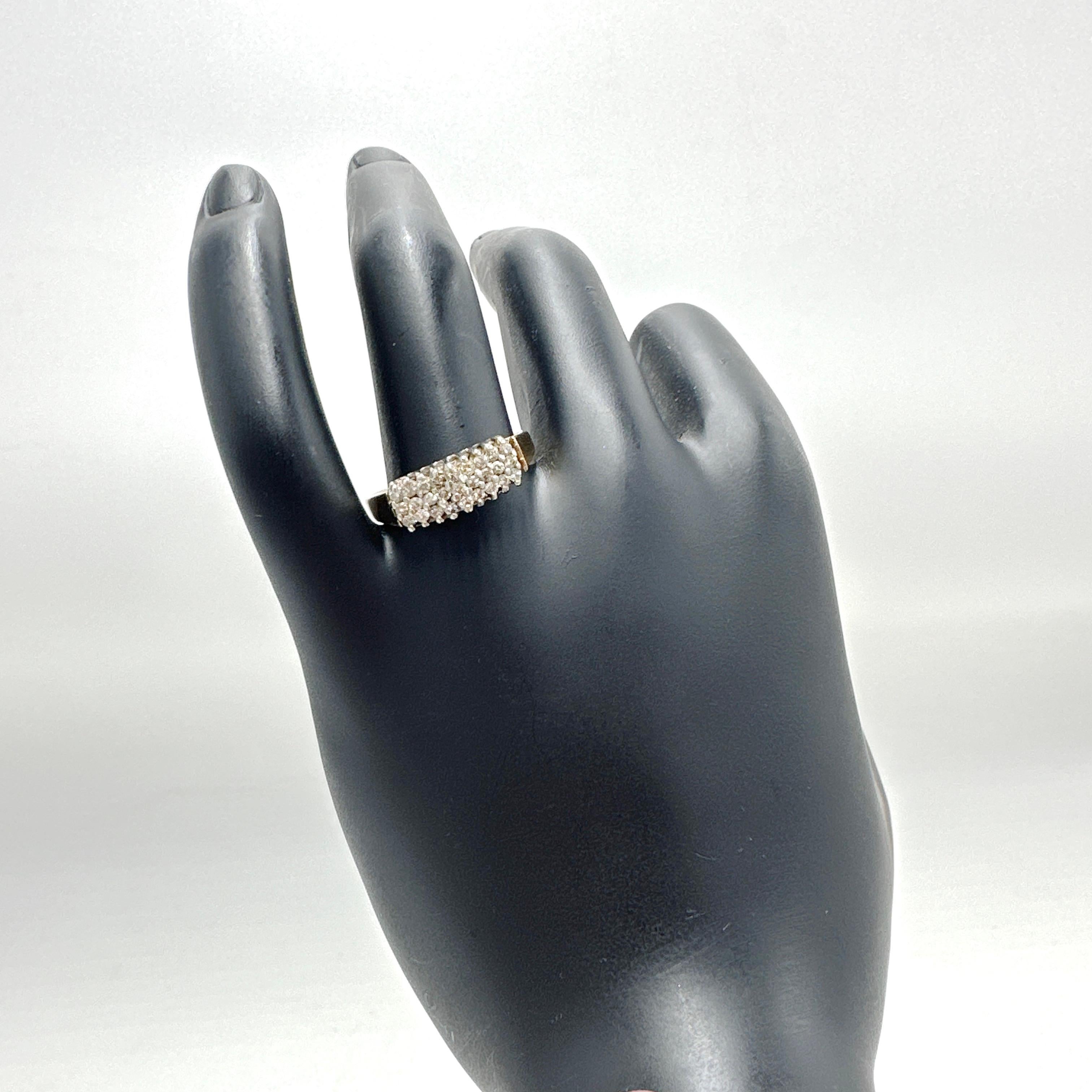 14k Gelbgold Natürlicher Diamant „Stairway to Heaven“ Ring. 0,40TCW (Rundschliff)