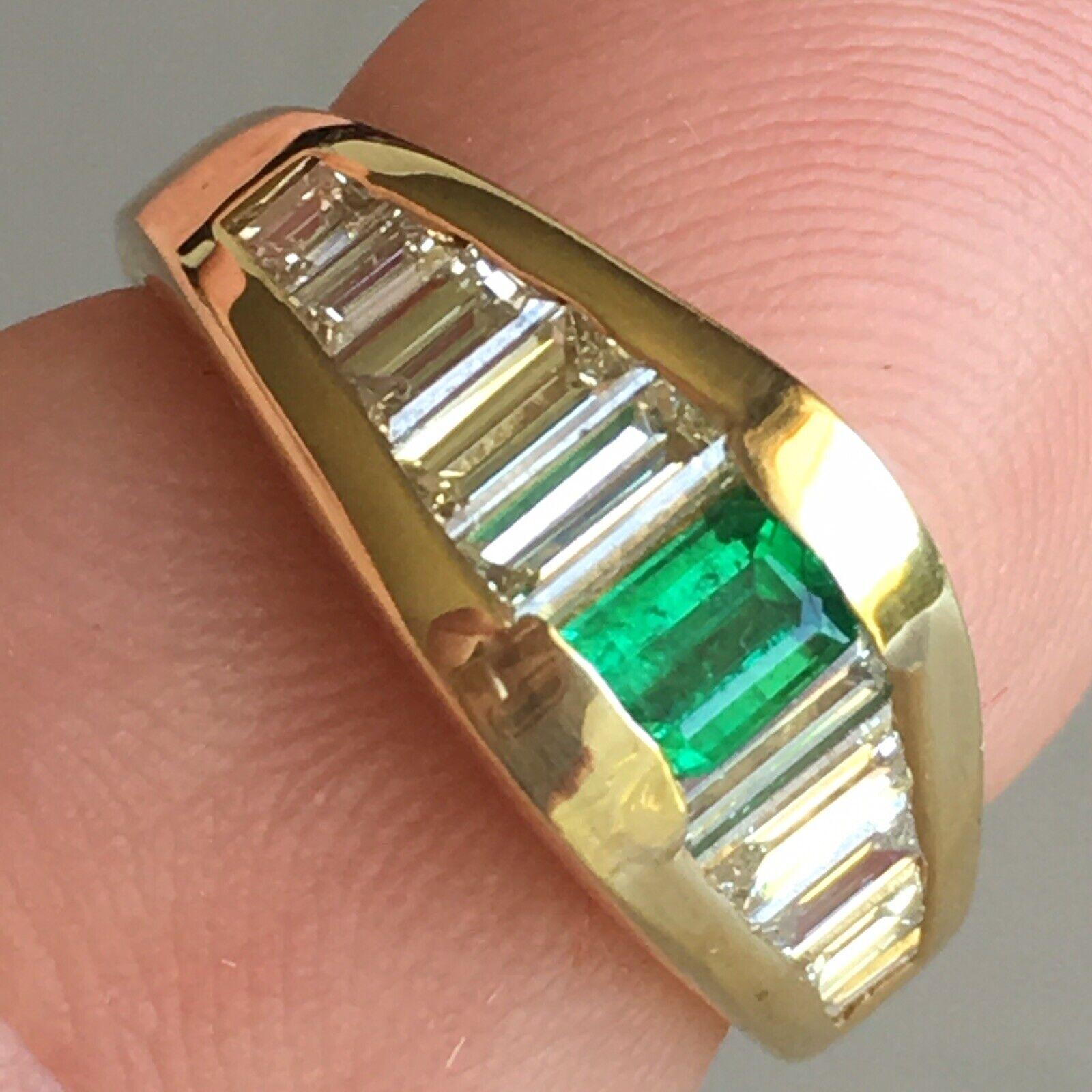 Emerald Cut 14K Yellow Gold Natural Earth Mined Emerald Baguette Diamond Lady's Band Ring For Sale