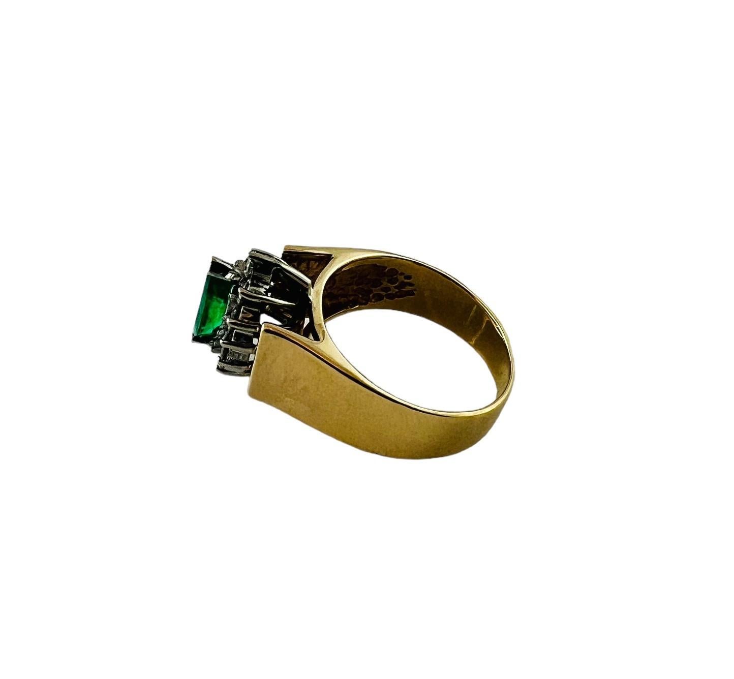  14K Yellow Gold Natural Emerald and Diamond Ring Size 5.5 #14823 In Good Condition For Sale In Washington Depot, CT