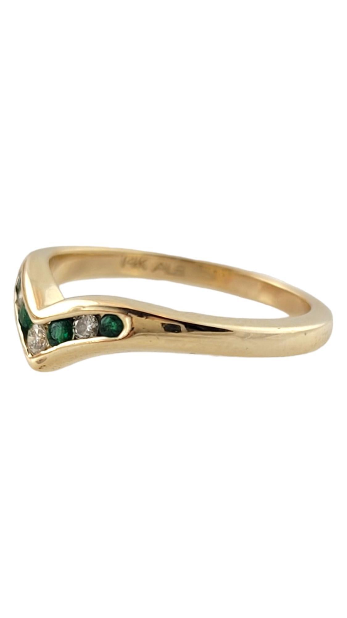 Vintage 14K Yellow Gold Natural Emerald and Diamond Ring Size 6.25

This beautiful 14K gold ring with 4 lab tested natural emeralds and 3 round brilliant cut diamonds is going to look gorgeous on anybody!

Approximate total diamond weight: .05