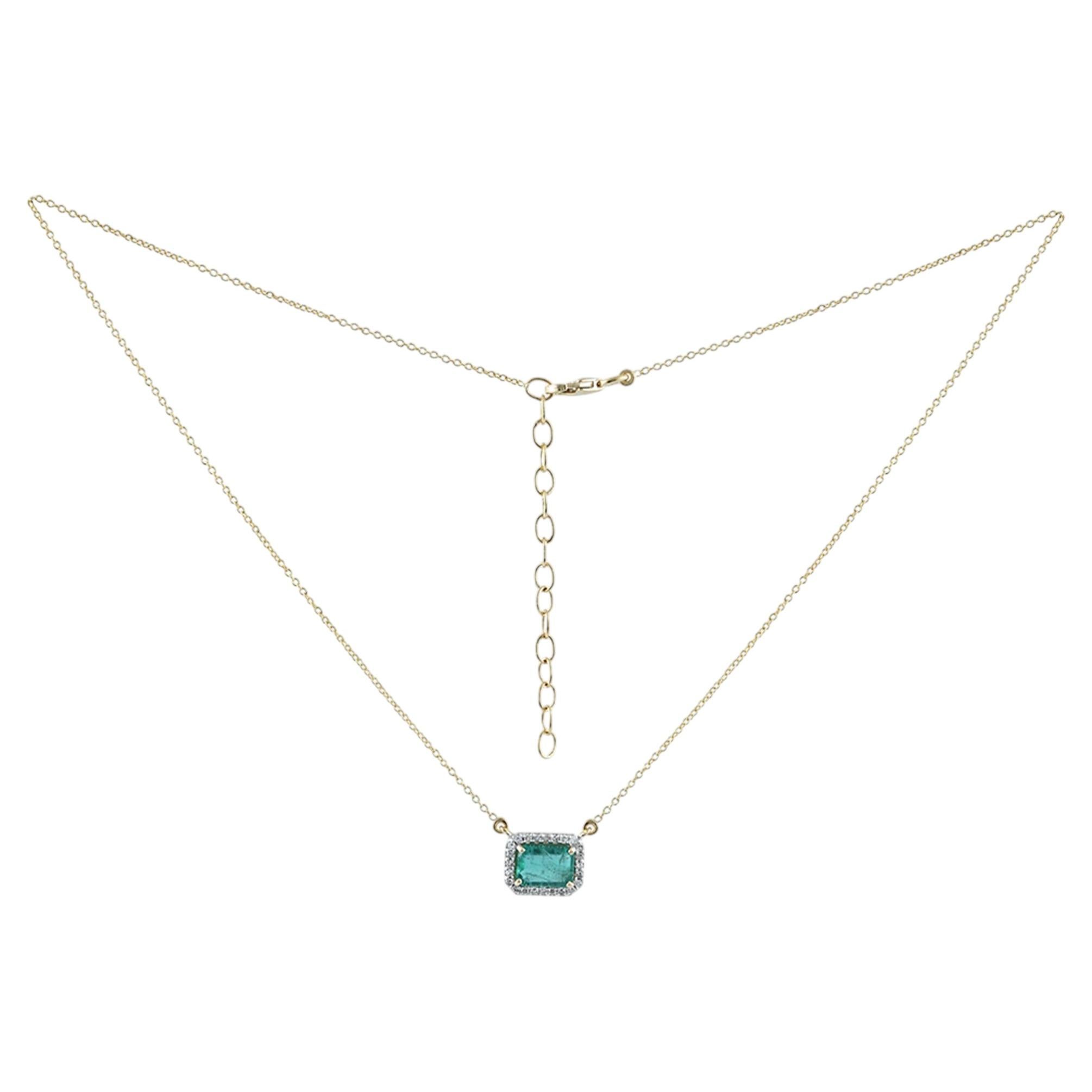 Collar de cadena de oro amarillo de 14k con esmeralda natural y joyas con diamantes naturales