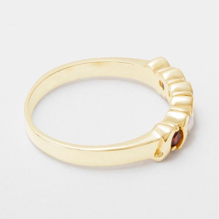 En vente :  Bague d'éternité pour femme en or jaune 14k, grenat naturel et perles Personnalisable 5