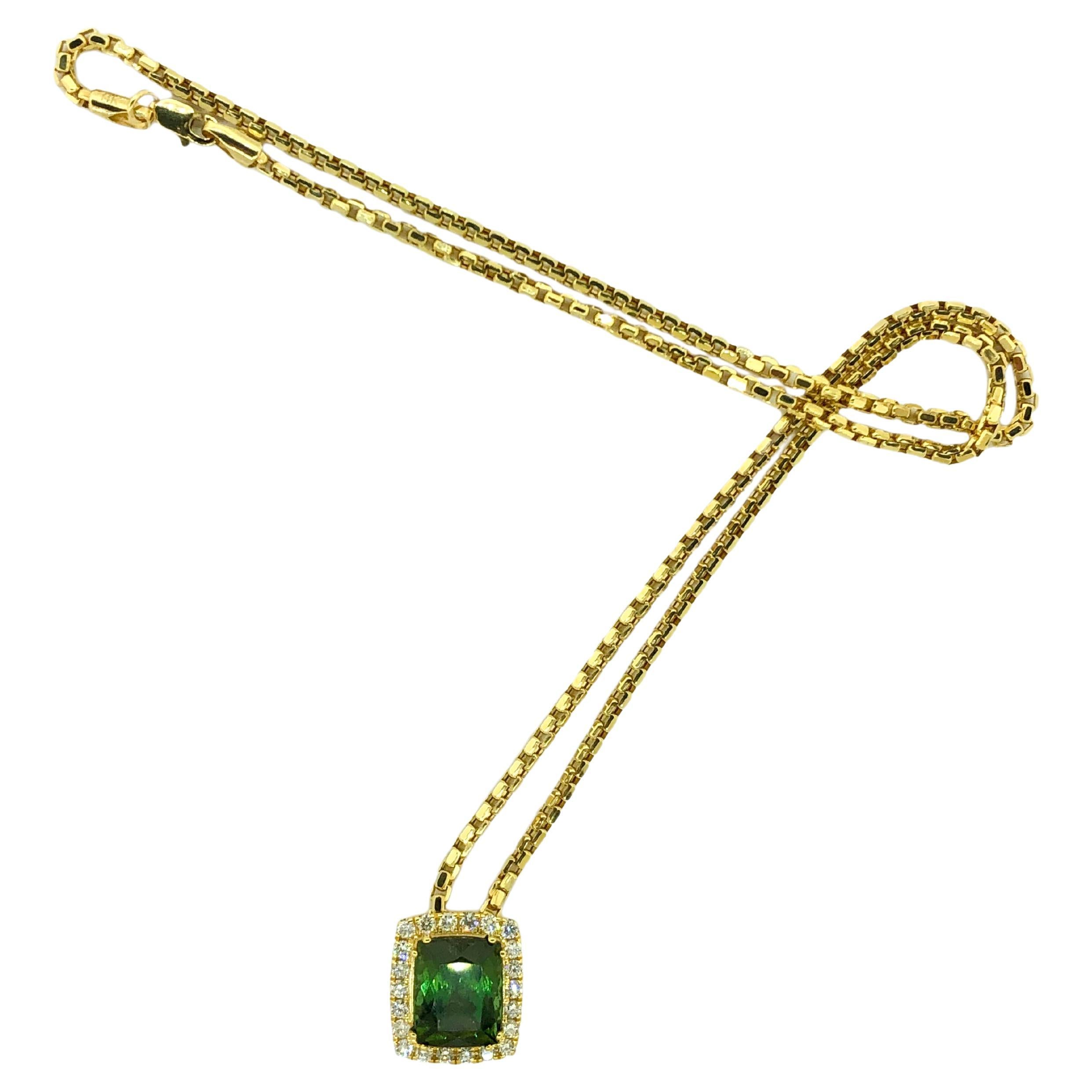 14k Yellow Gold Natural Green Tourmaline Necklace w/ Round Diamonds For Sale