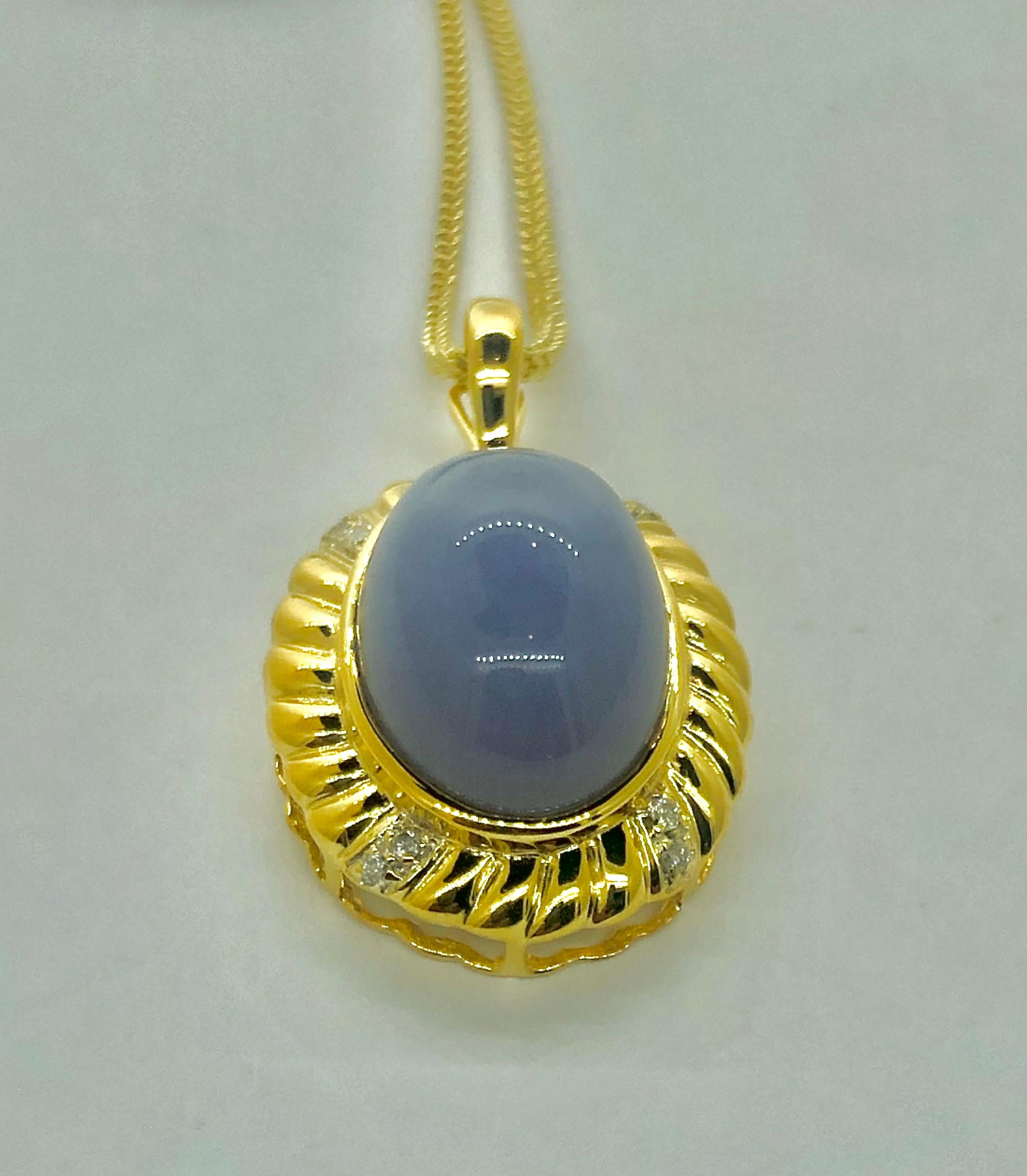 14k Yellow Gold Natural Lavender Jade Pendant w/ Round Diamonds 1