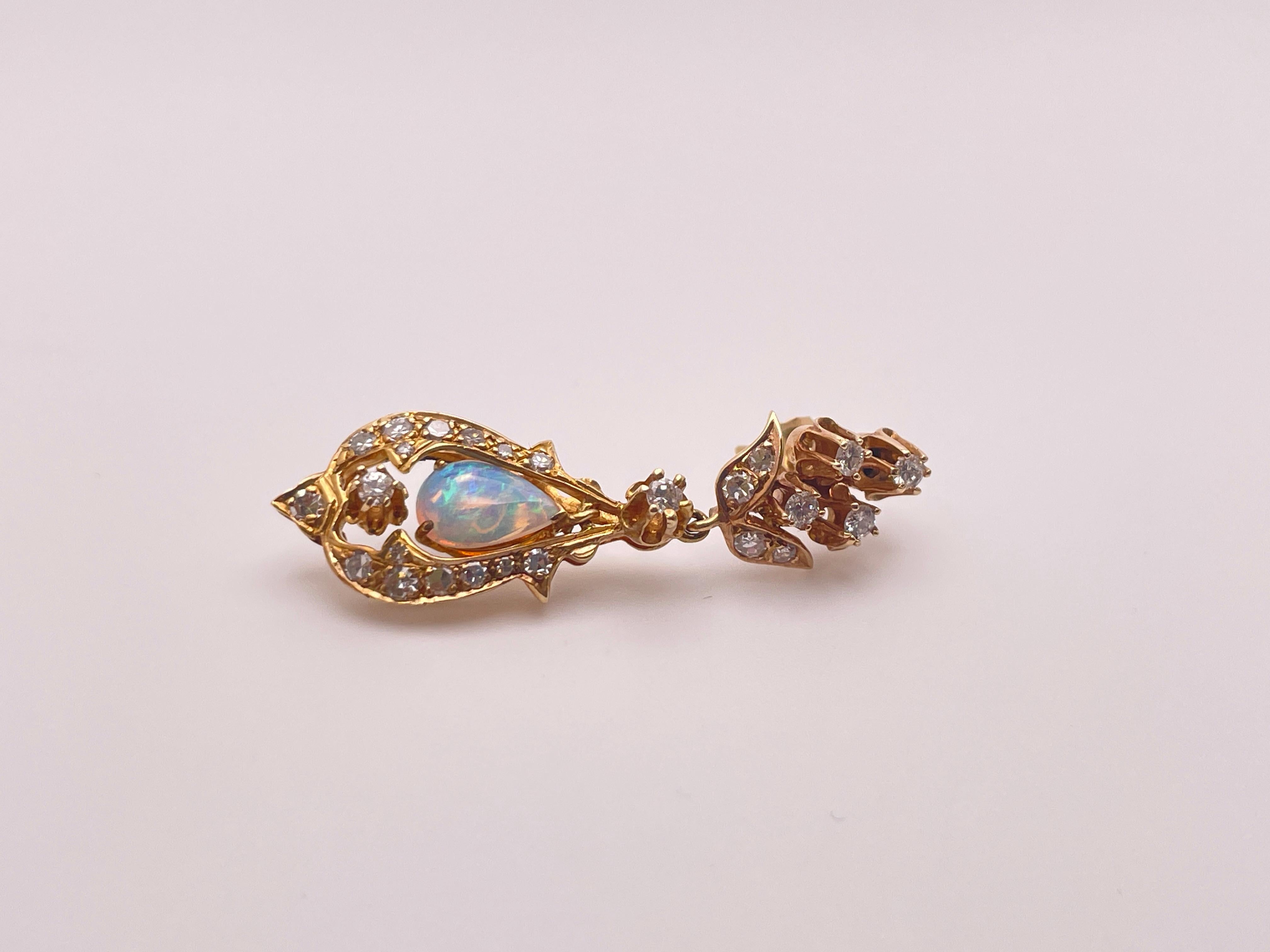 14K Gelbgold Natürliche Opal-Diamant-Kronleuchter-Ohrringe im Angebot 4