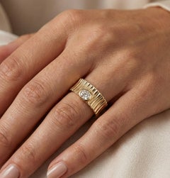 14K Yellow Gold Natural Oval Diamond Ring, 0.31ct GH-SI, Size 7