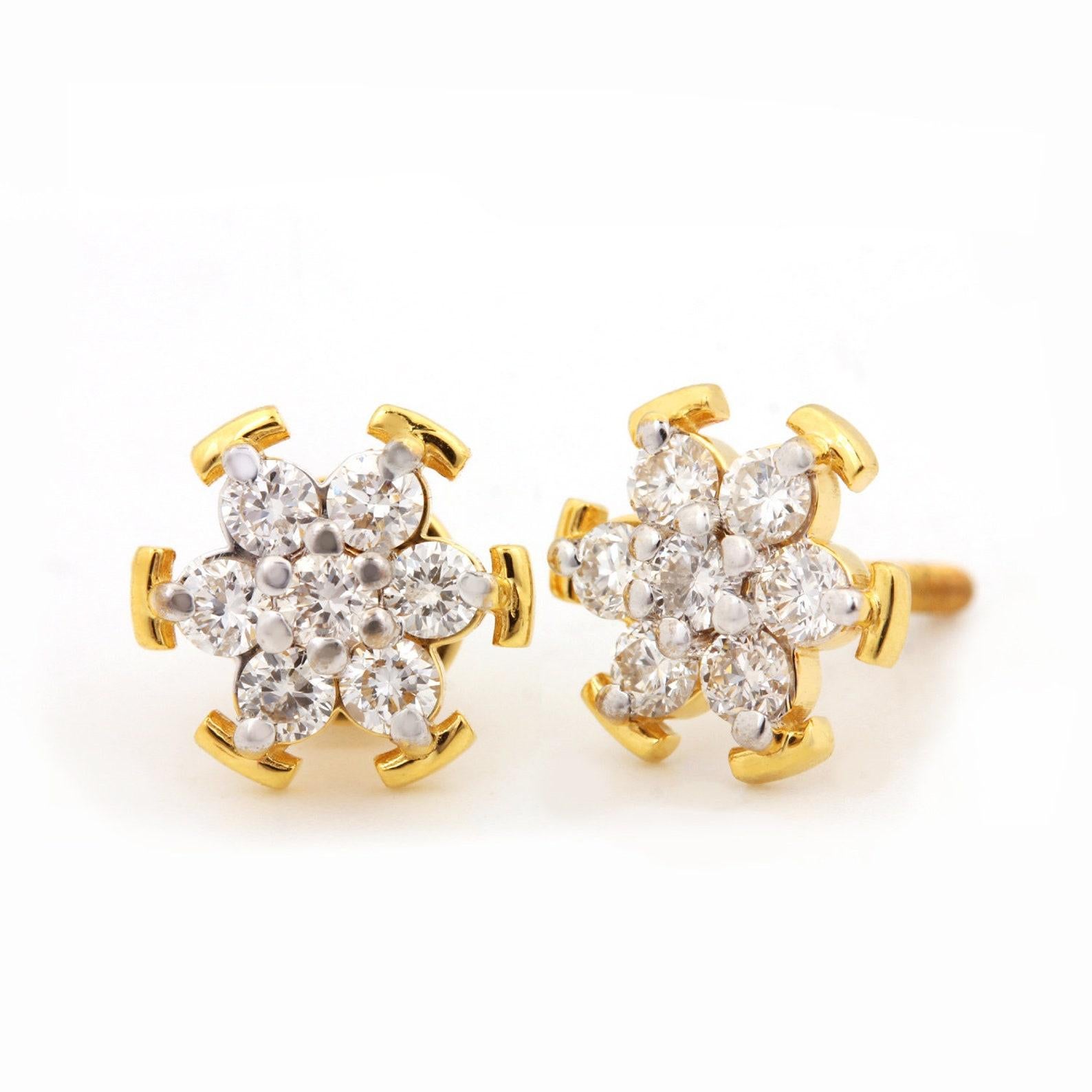 Taille ronde Clous d'oreilles d'anniversaire en or jaune 14 carats avec diamants pavés naturels, style fleur en vente