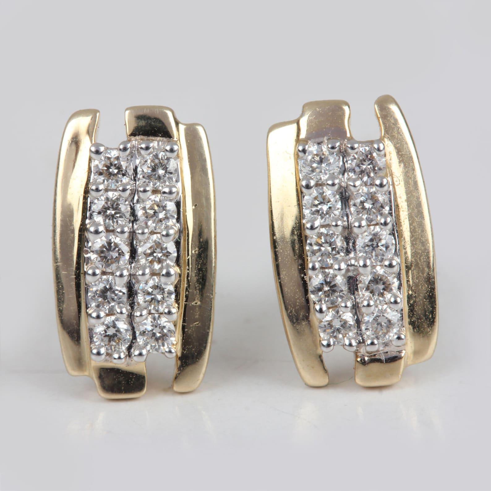 Orecchino in oro giallo 14k con diamanti naturali, regalo di nozze unico per le donne. In condizioni Nuovo in vendita a Chicago, IL