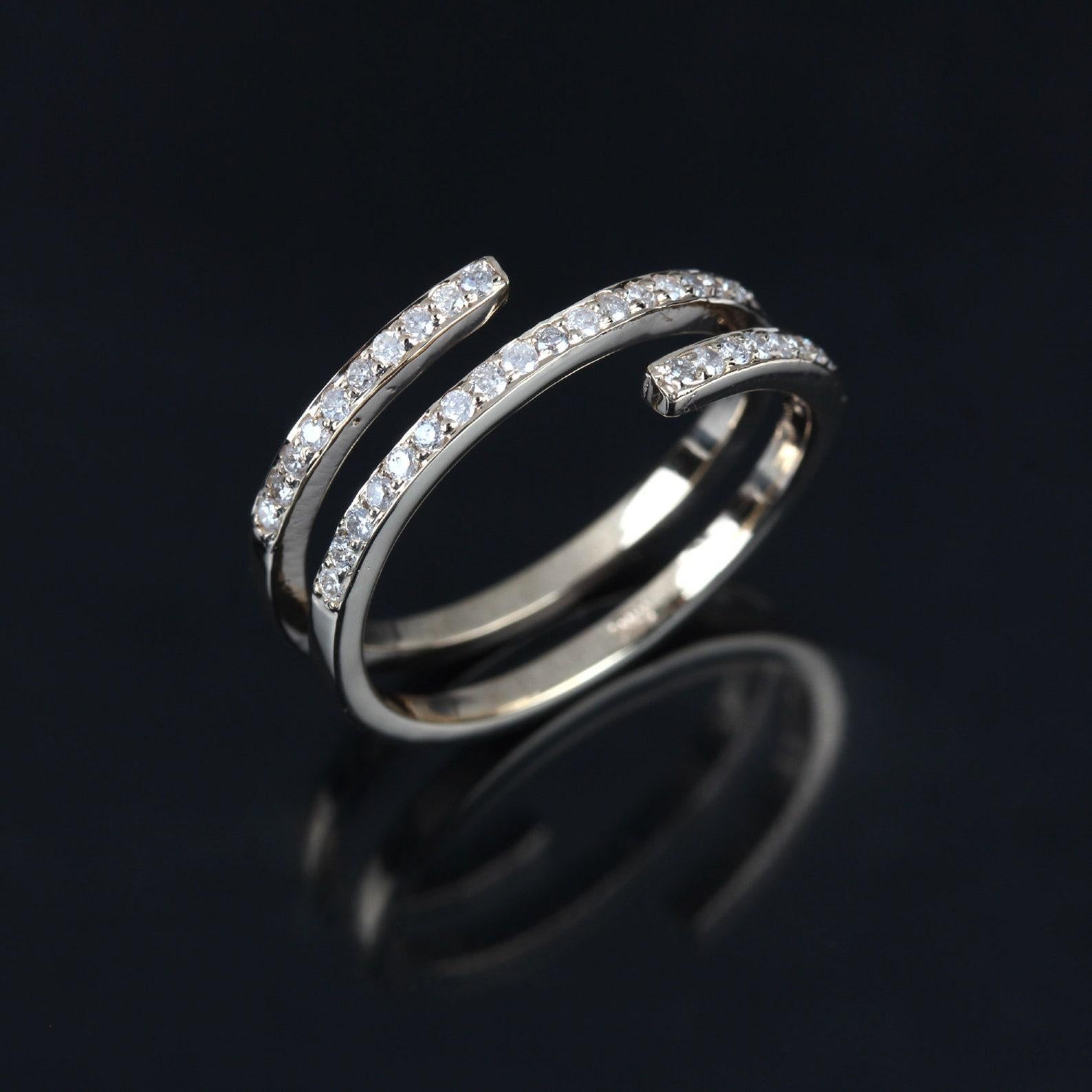 14k Yellow Gold Natural Pave Diamond Ring Unique Spiral Ring For Wedding Gift. For Sale 4