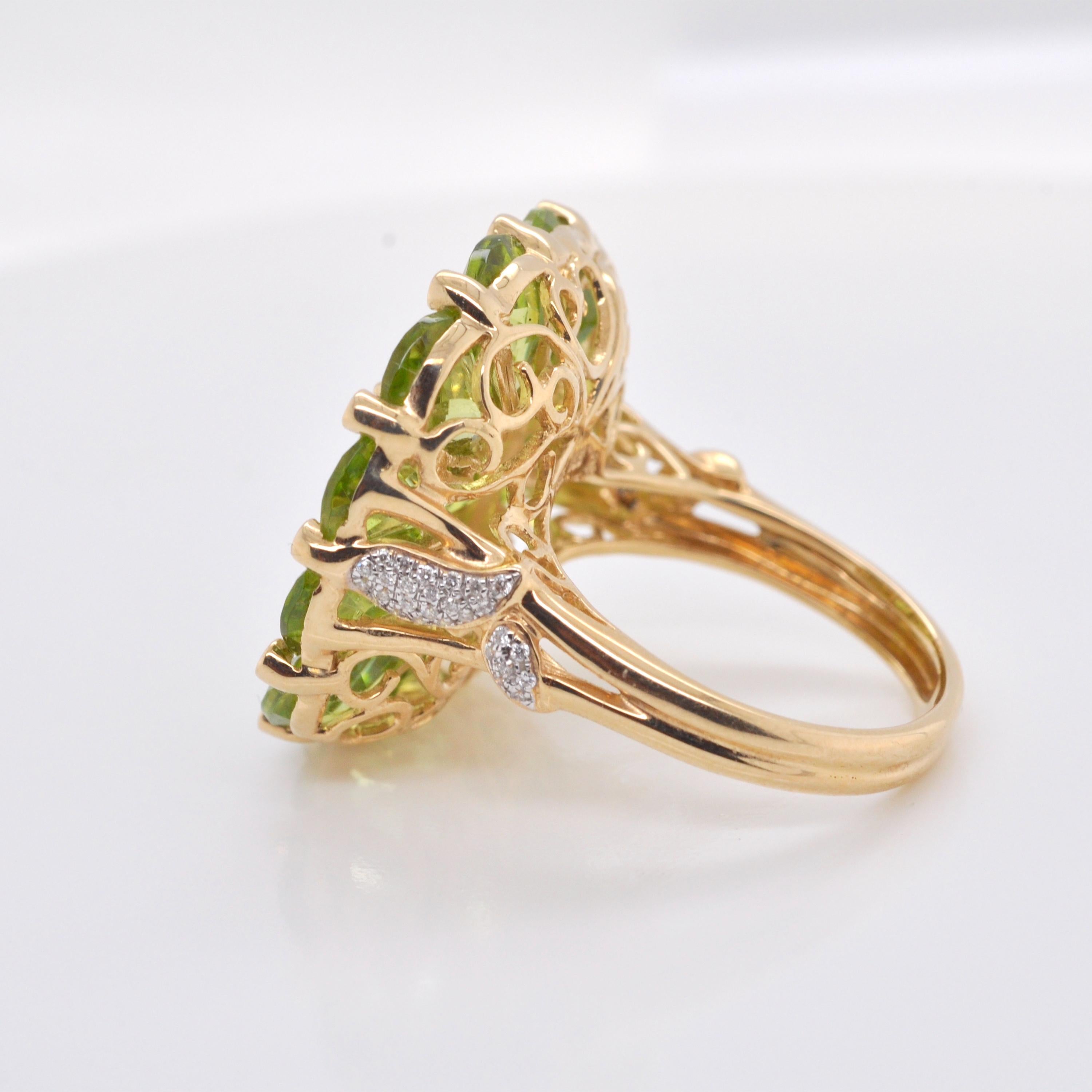 14K Yellow Gold Natural Peridot Special Cut Flower Contemporary Cocktail Ring For Sale 2