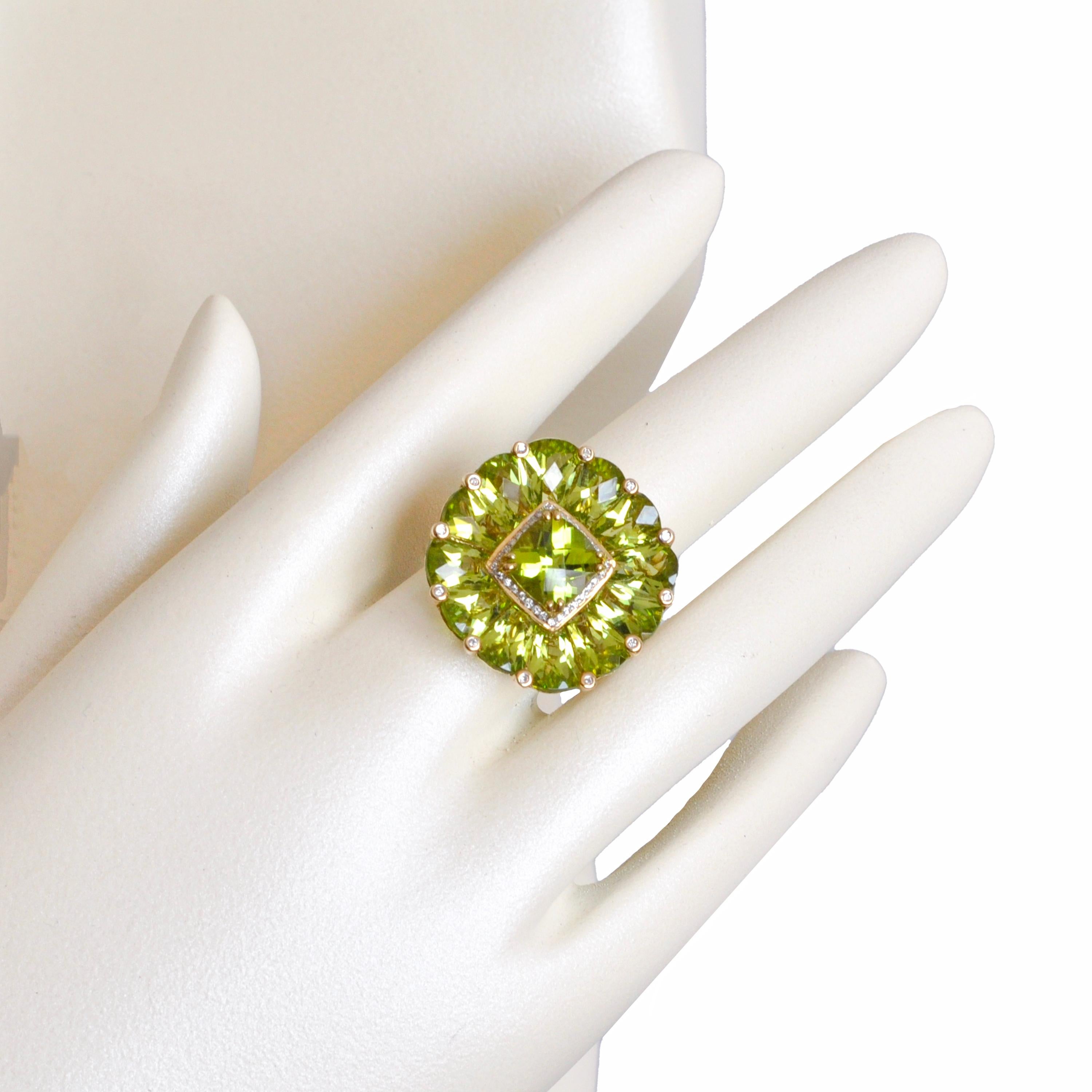 14K Yellow Gold Natural Peridot Special Cut Flower Contemporary Cocktail Ring For Sale 4