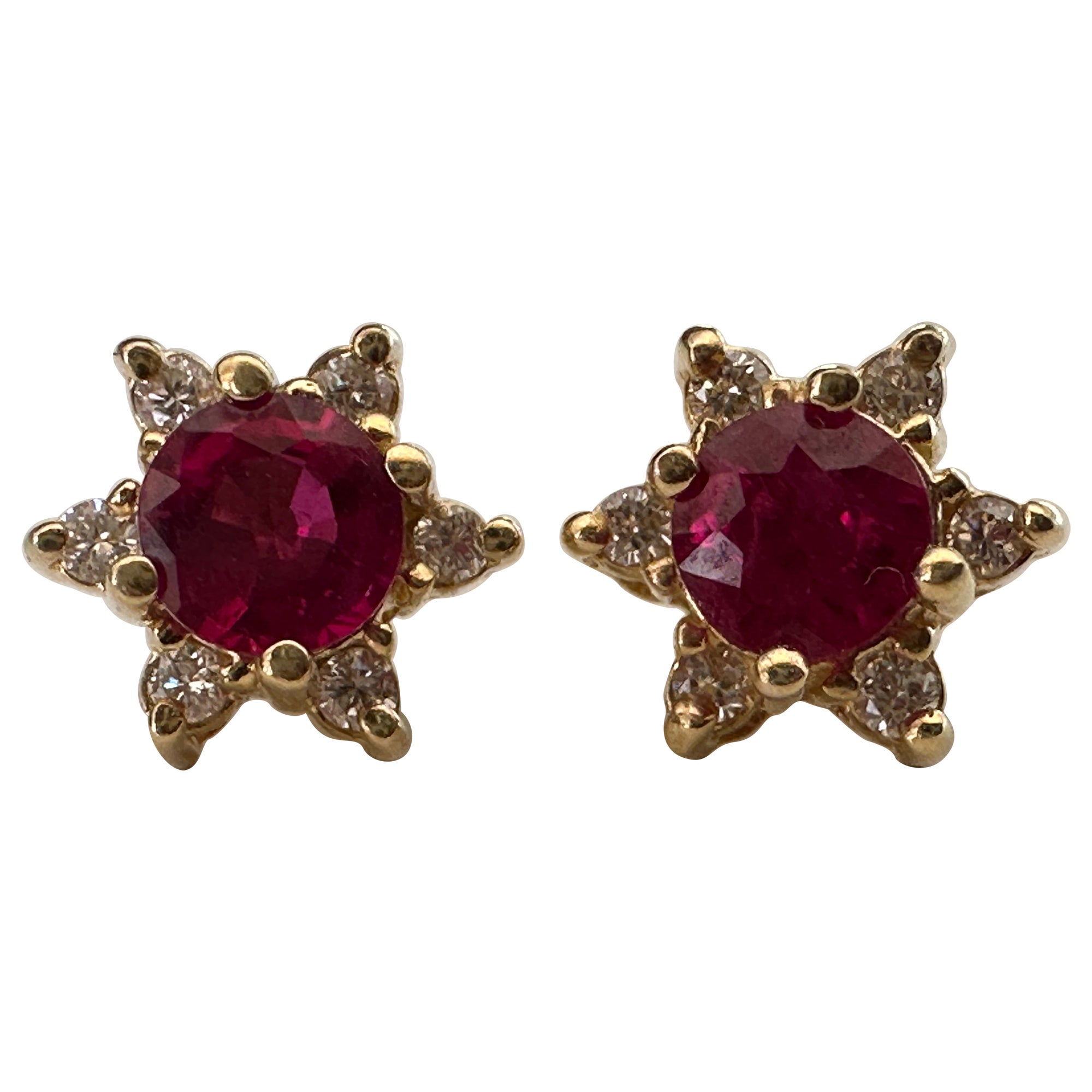 Boucles d'oreilles fleur en or jaune 14K avec rubis naturel et diamants
